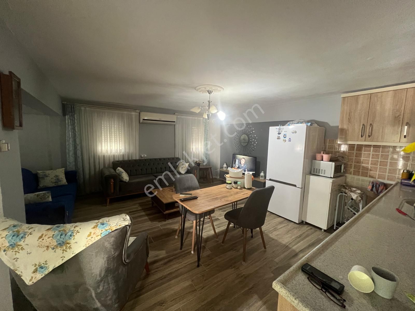 Site İçerisinde Eşyalı 3 Katlı Yapılı Villa - Görsel 29