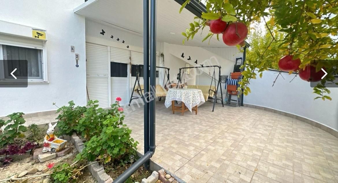 Site İçerisinde Eşyalı 3 Katlı Yapılı Villa - Görsel 5