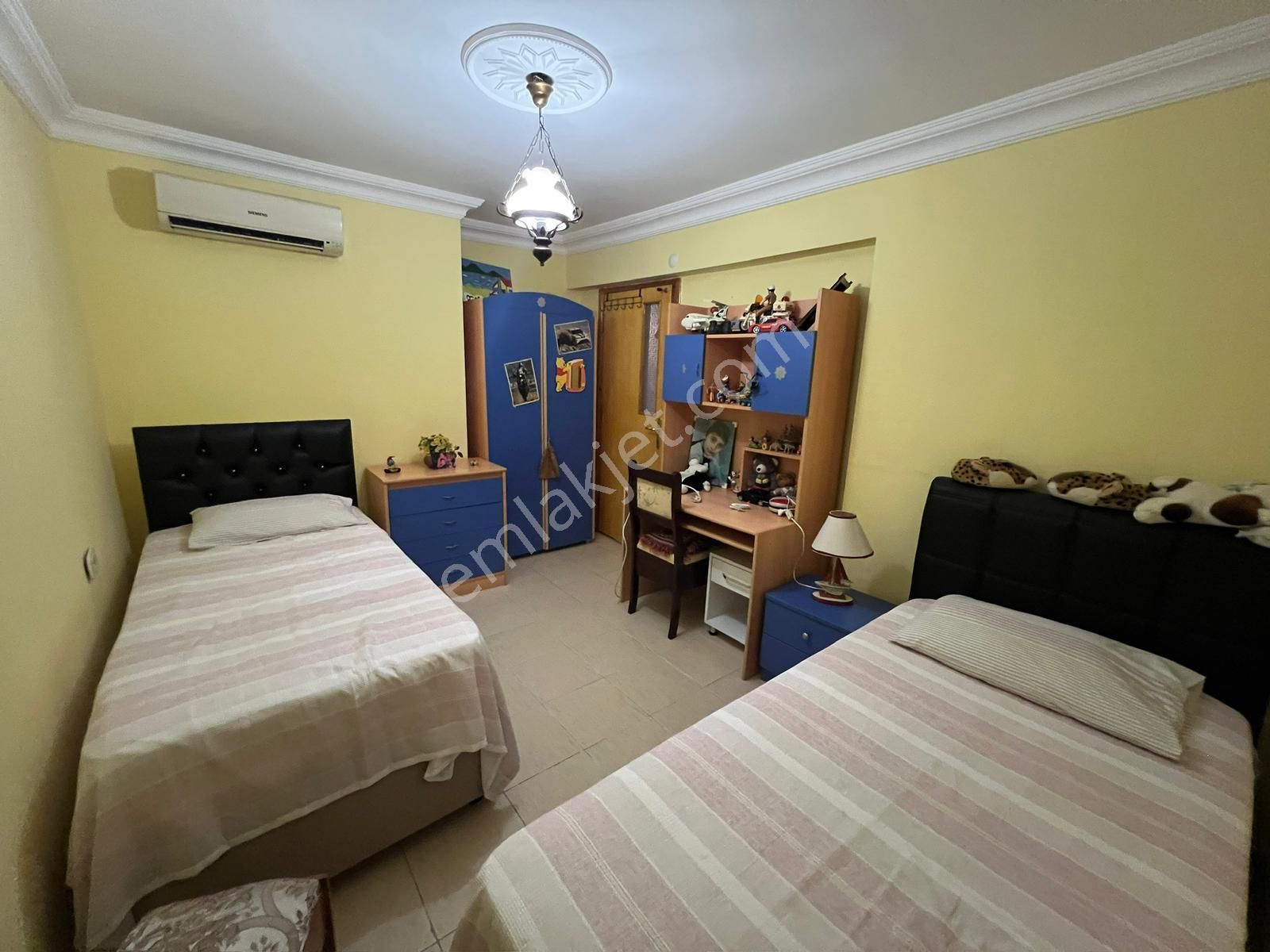 Site İçerisinde Eşyalı 3 Katlı Yapılı Villa - Görsel 27