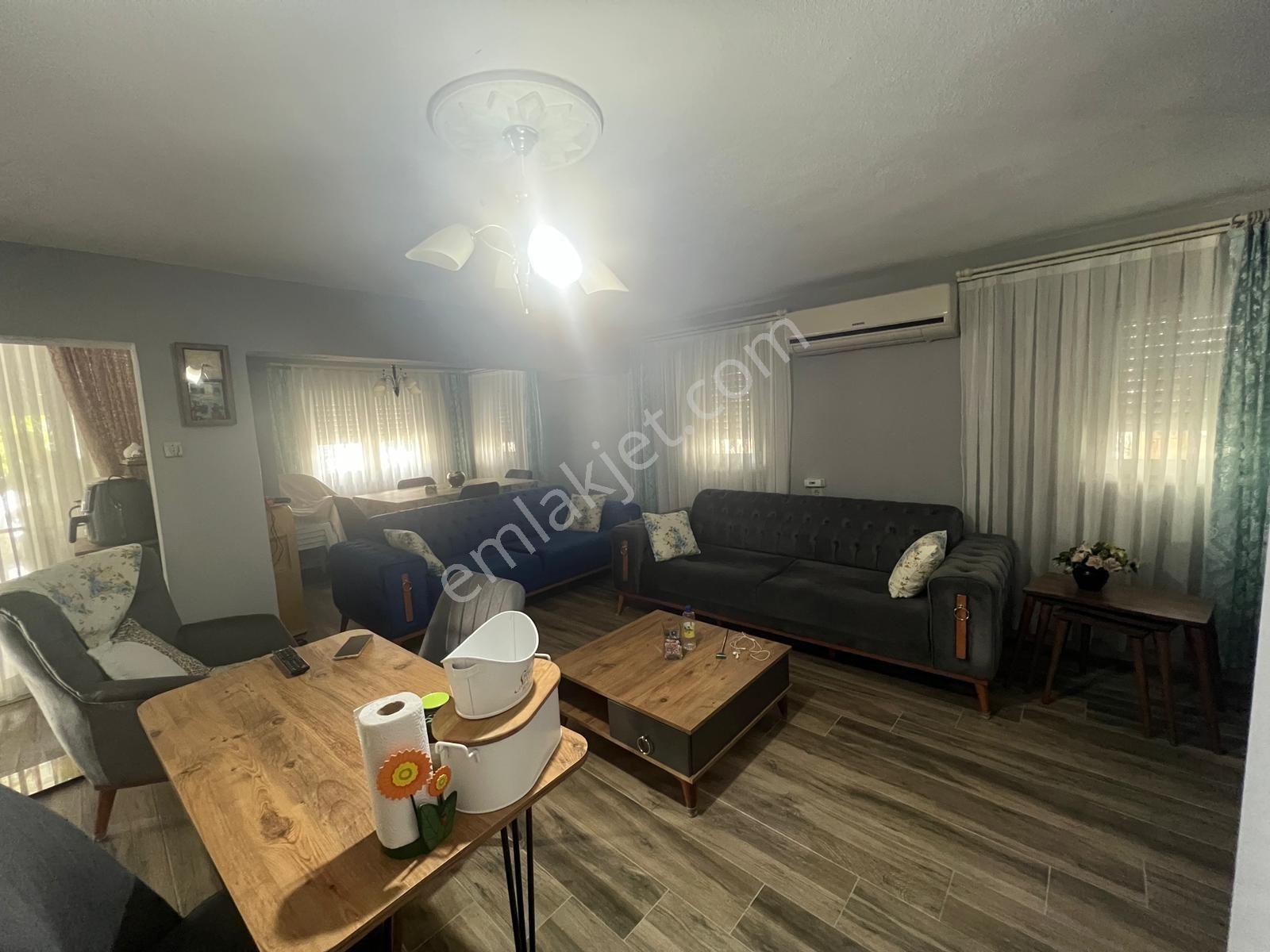 Site İçerisinde Eşyalı 3 Katlı Yapılı Villa - Görsel 31