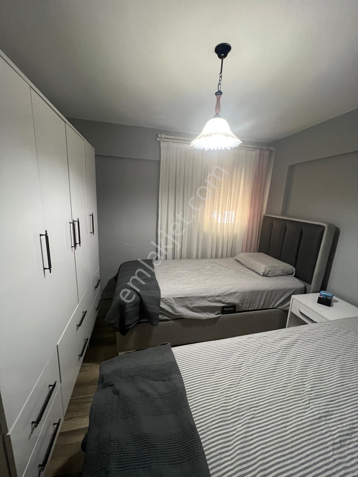 Site İçerisinde Eşyalı 3 Katlı Yapılı Villa - Görsel 34