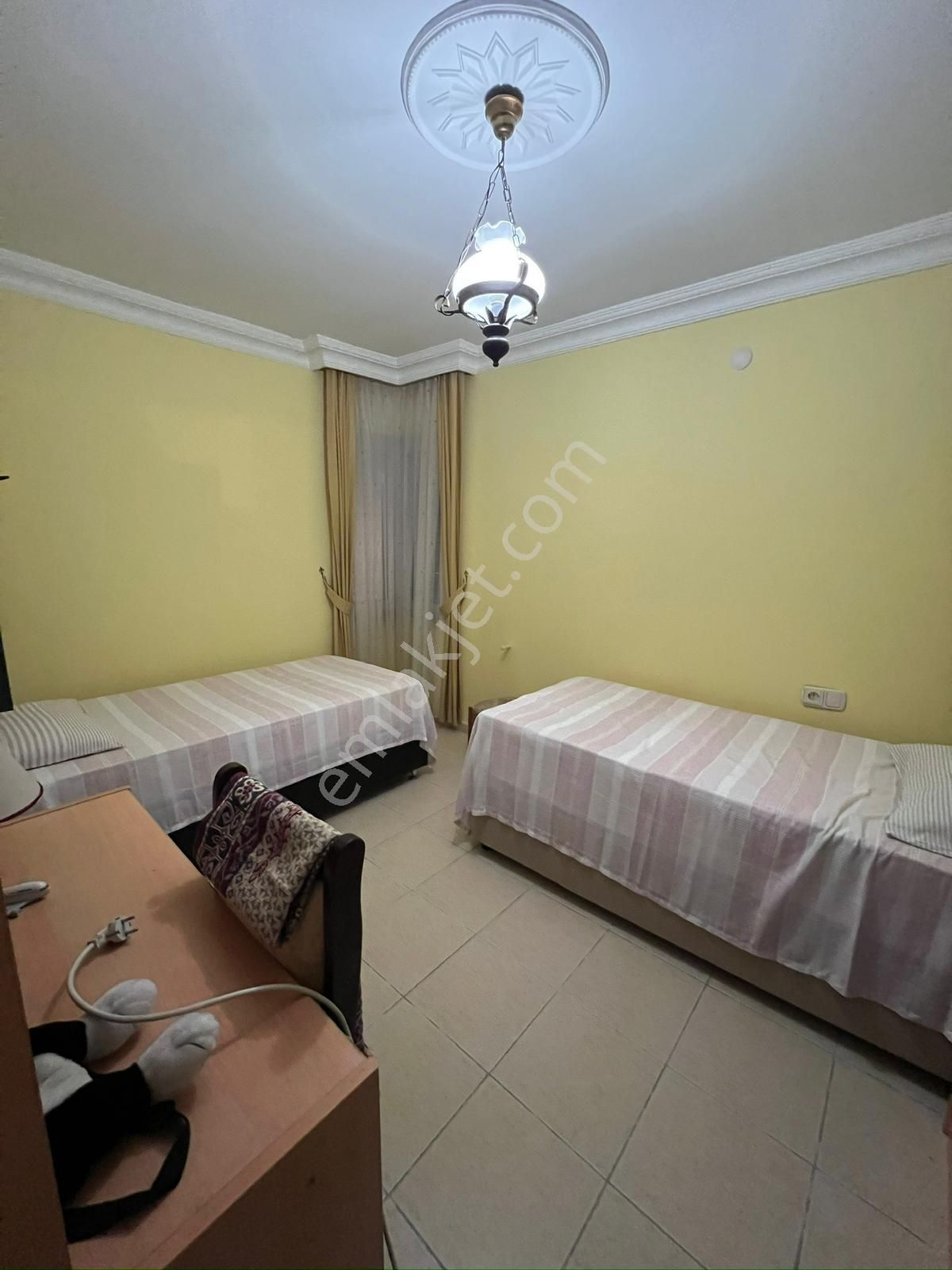 Site İçerisinde Eşyalı 3 Katlı Yapılı Villa - Görsel 28