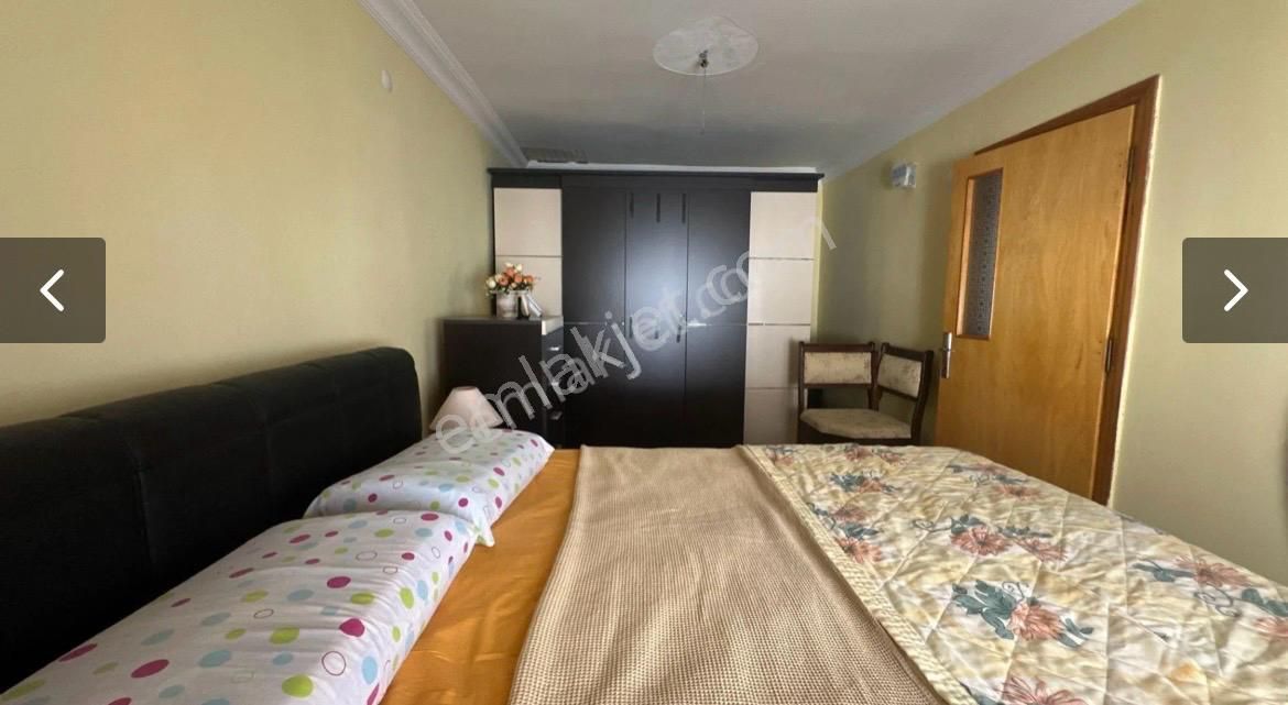 Site İçerisinde Eşyalı 3 Katlı Yapılı Villa - Görsel 13