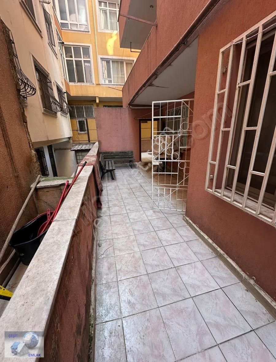 Çeşit Emlak Haznedar Mah De Giriş Kat 2+1 85m2 Satılık Daire - Görsel 2