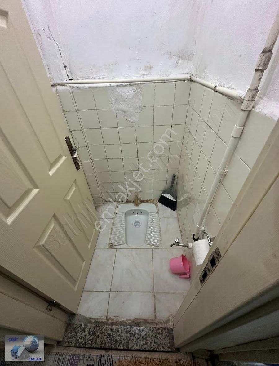 Çeşit Emlak Haznedar Mah De Giriş Kat 2+1 85m2 Satılık Daire - Görsel 9