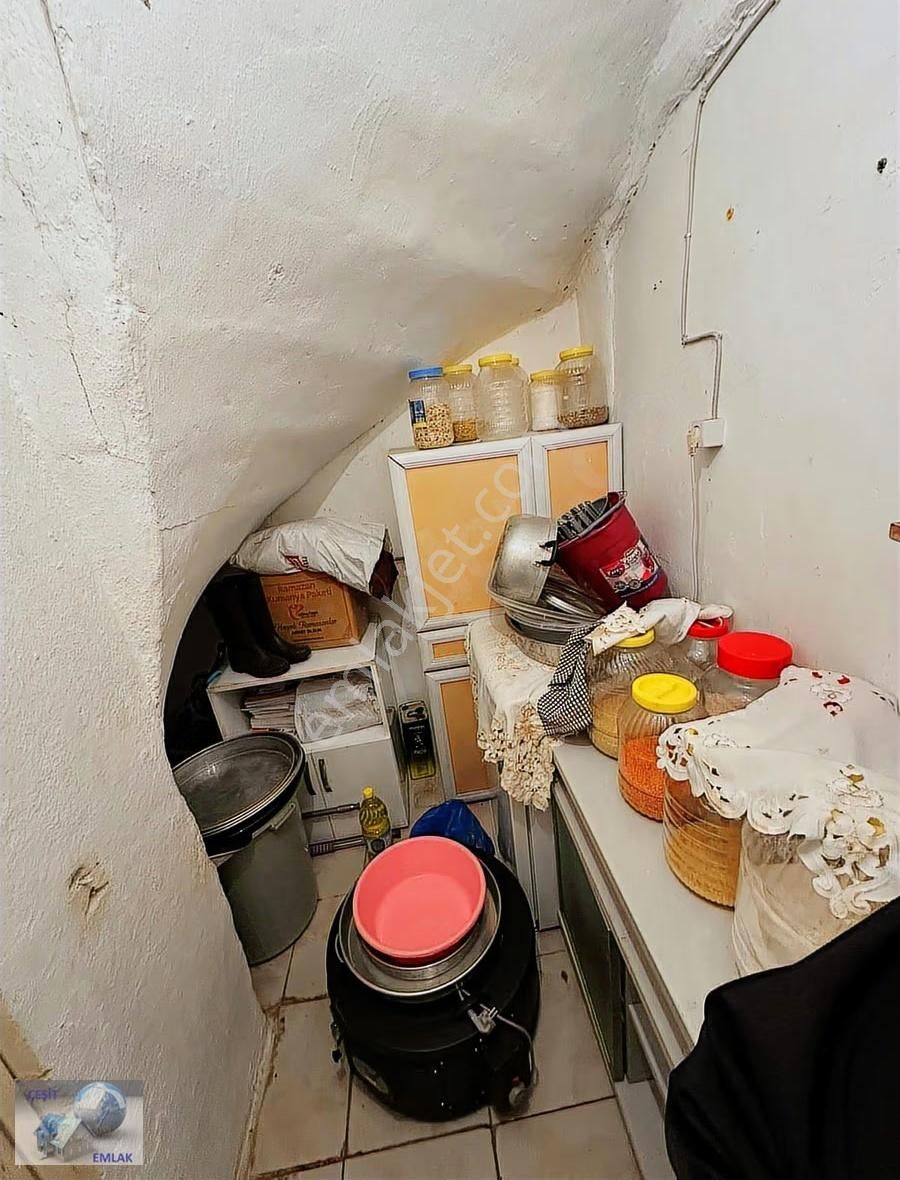 Çeşit Emlak Haznedar Mah De Giriş Kat 2+1 85m2 Satılık Daire - Görsel 10