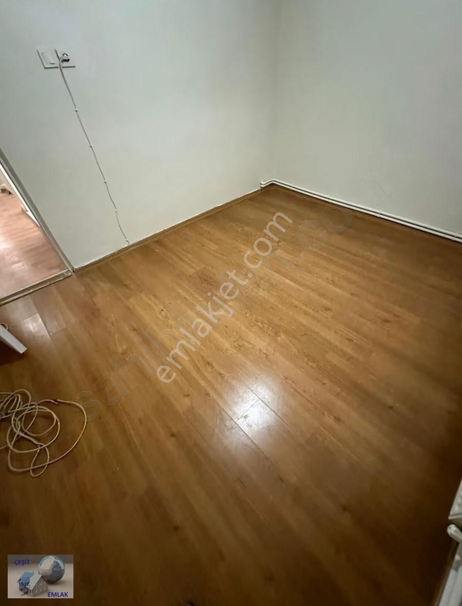 Çeşit Emlak Güven Mah De Kentsel Dönüşüme Girmiş 2+1 Bahçekat - Görsel 3