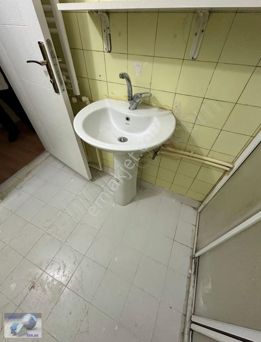 Çeşit Emlak Güven Mah De Kentsel Dönüşüme Girmiş 2+1 Bahçekat - Görsel 6