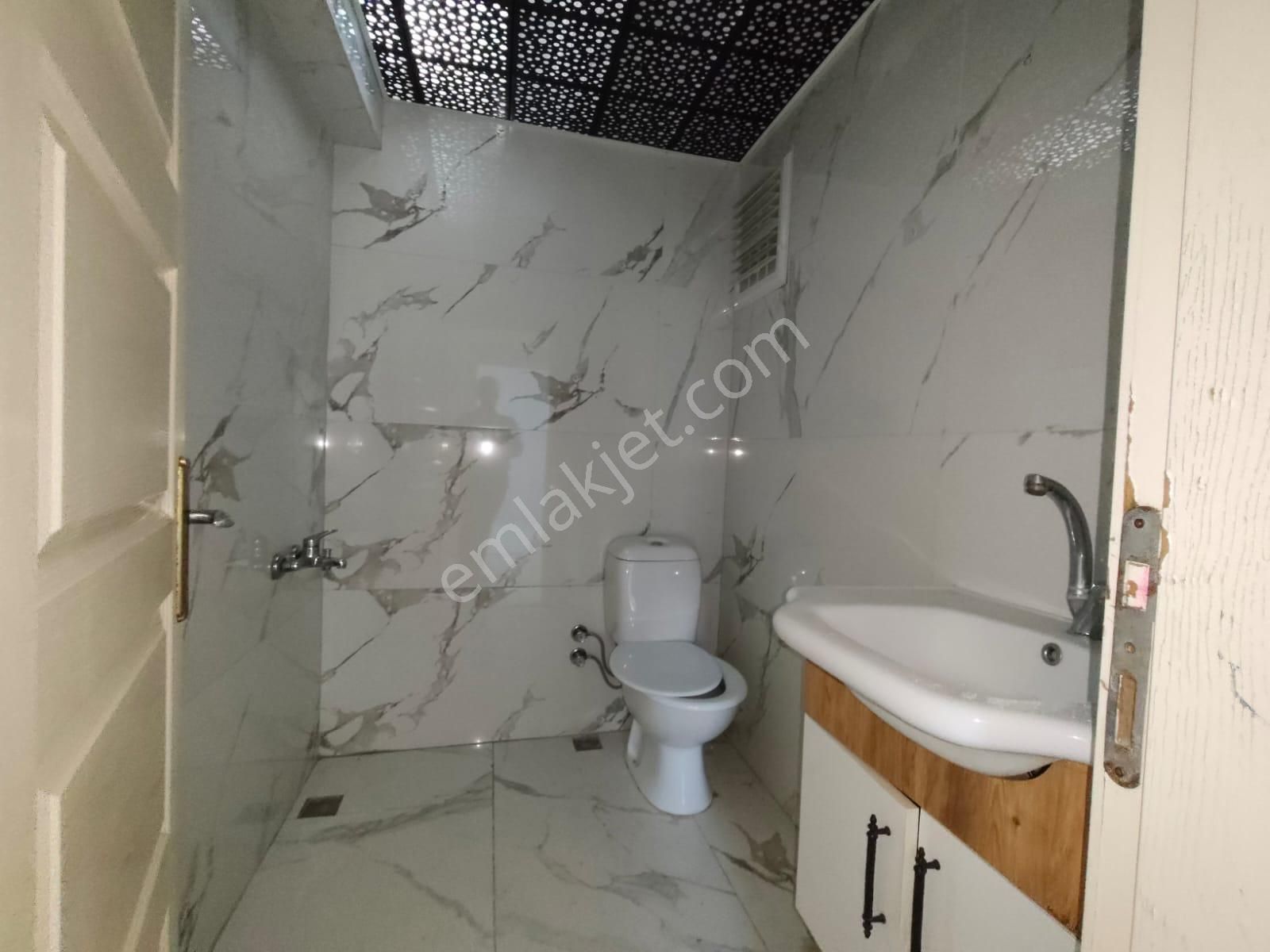 Yılmaz Gayrimenkulden Malazgirt Mahallesinde 2+1 Ön Cephe 17.000 Pazarlıklı Fırsat Kiralık Daire - Görsel 23