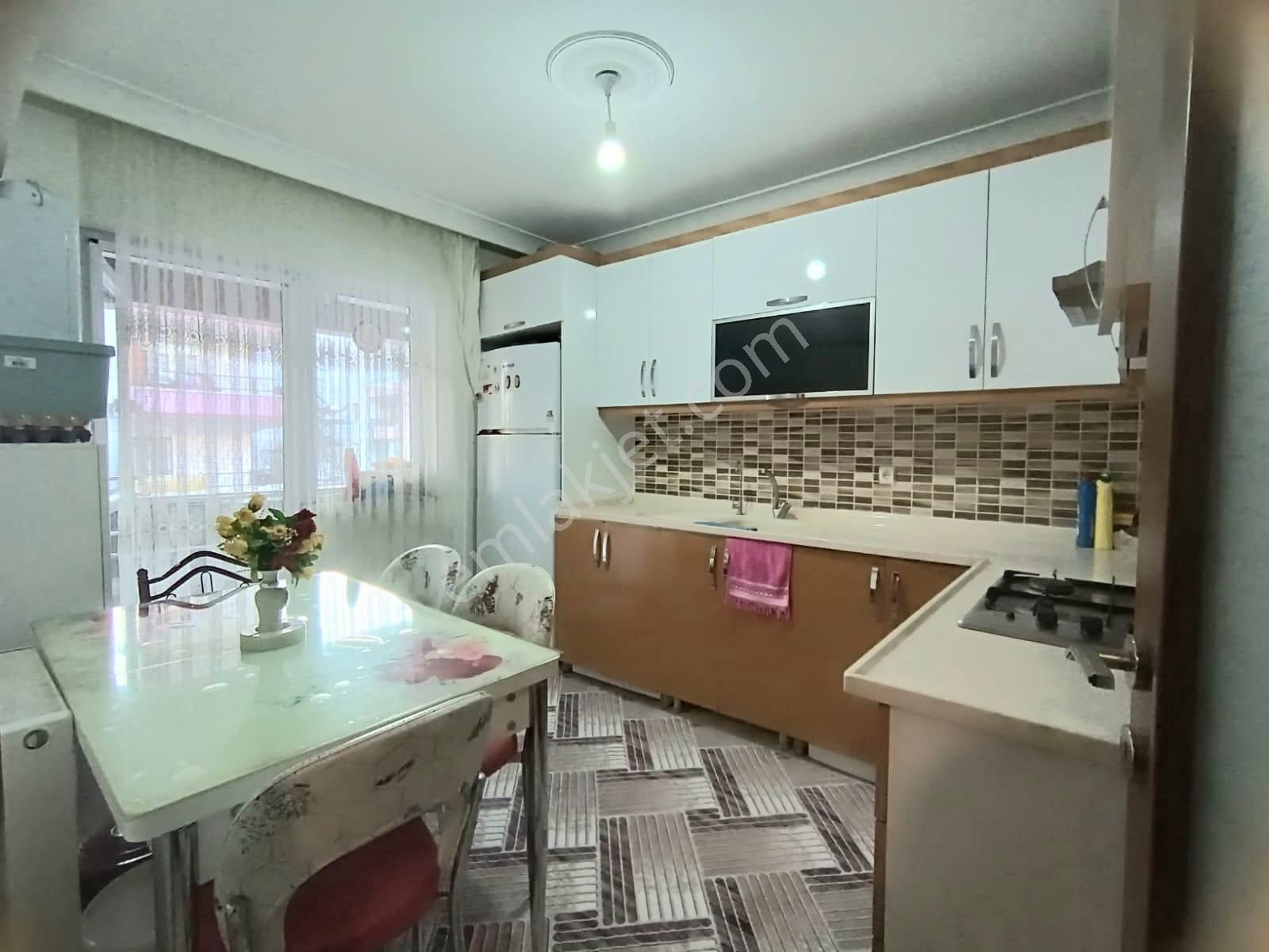 Yılmaz Gayrimenkulden Malazgirt Mahallesi Yeni Bina 3+1 Y.giriş Fırsat Daire - Görsel 11