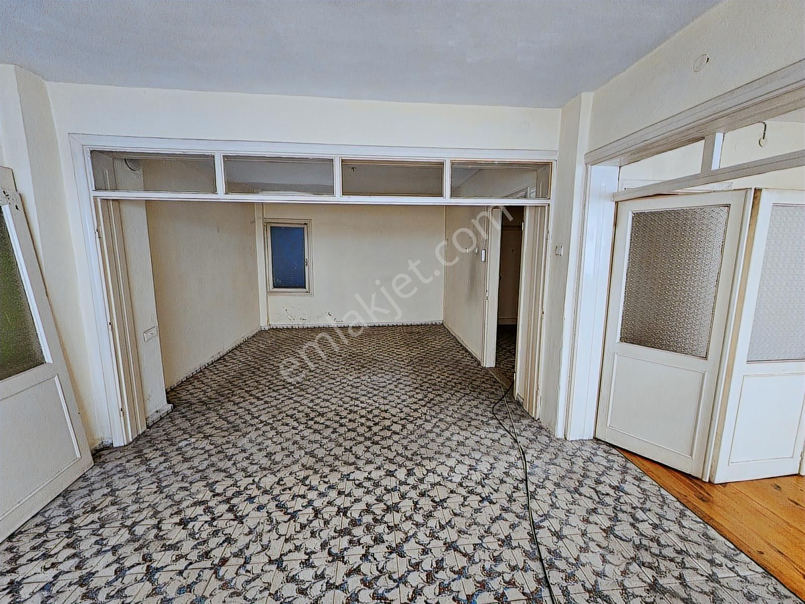 Yağcılar İçinde Satılık 6+1 Daire 219 M2 Teraslı 2. Kat - Görsel 24