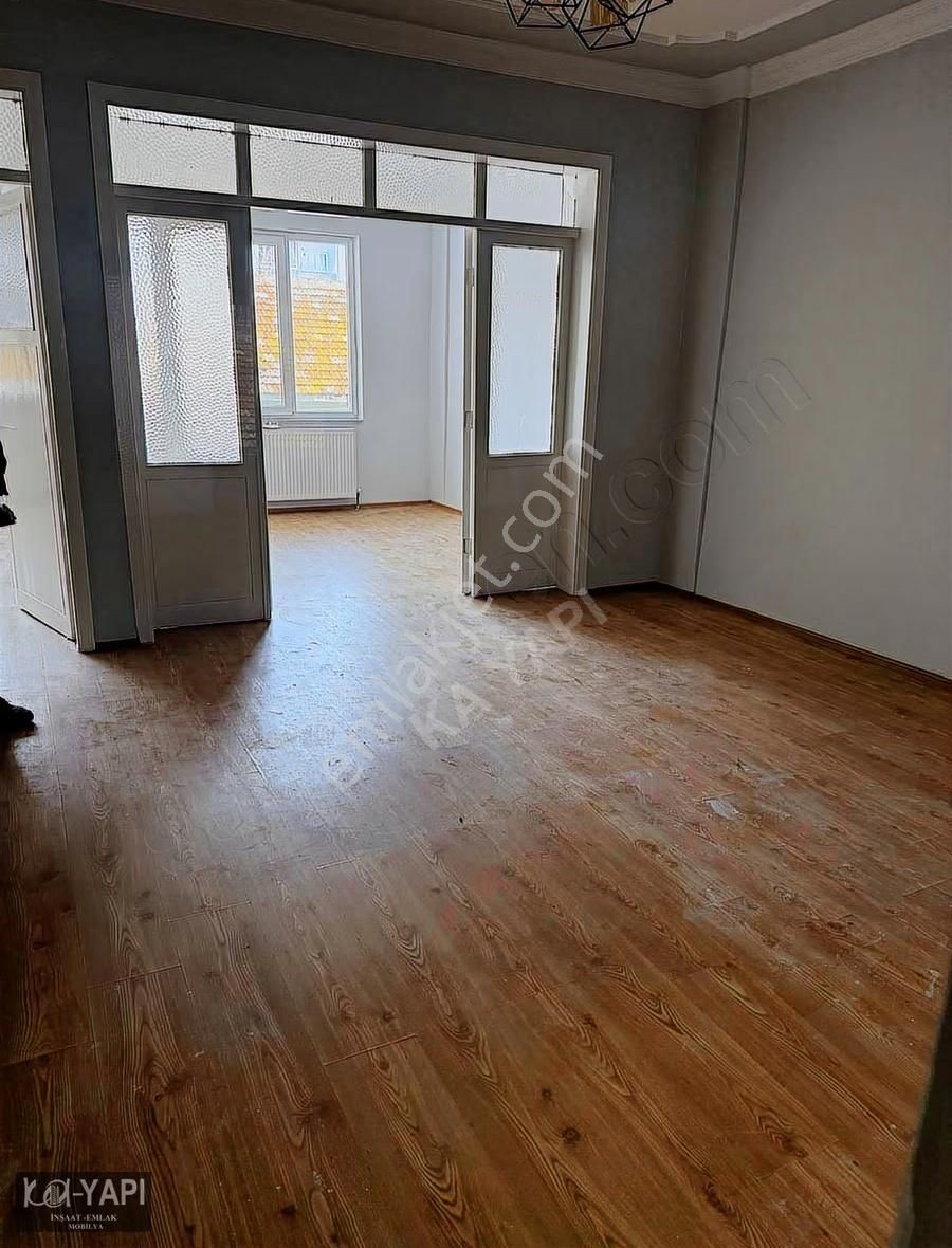 Ka Yapıdan Merkezi Konumda Geniş Ferah Dairemiz Kiralıktır - Görsel 4