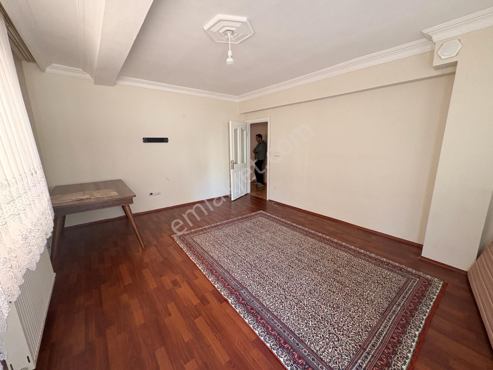 Mustafa Kemal Paşada Merkezi Konum Da2+1 Ara Kat Kiralık Daire - Görsel 8