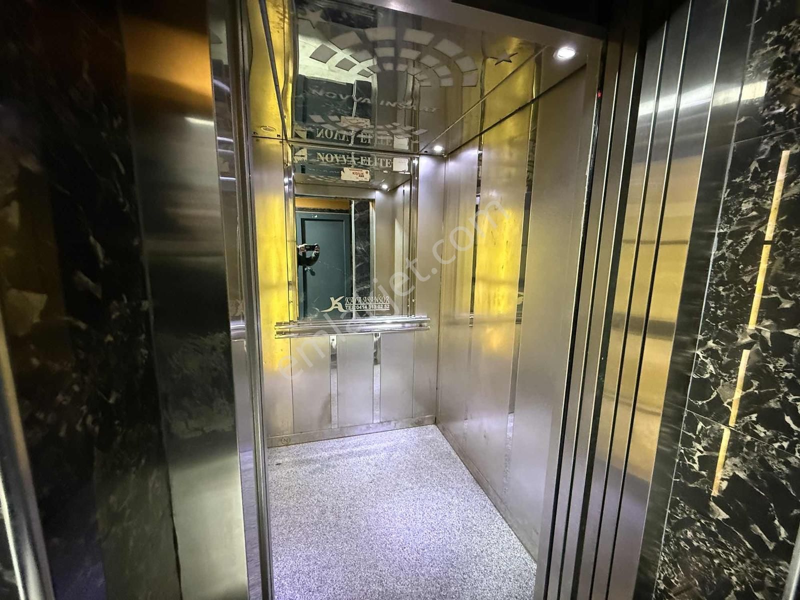 Atakent'te Köşebaşı Cadde Üstü 4+1 Arakat Uygun Daire - Görsel 27