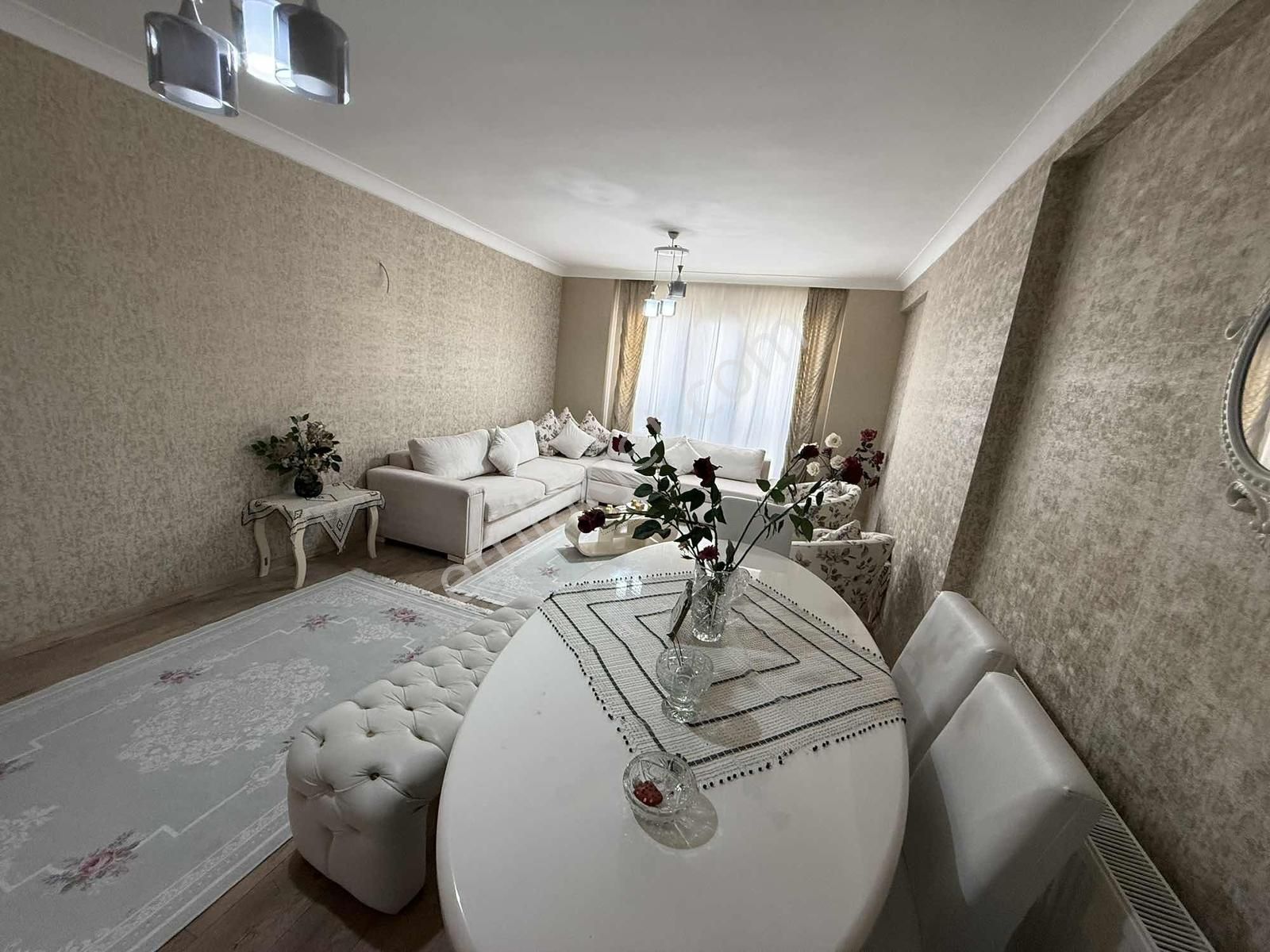 Atakent'te Köşebaşı Cadde Üstü 4+1 Arakat Uygun Daire - Görsel 7