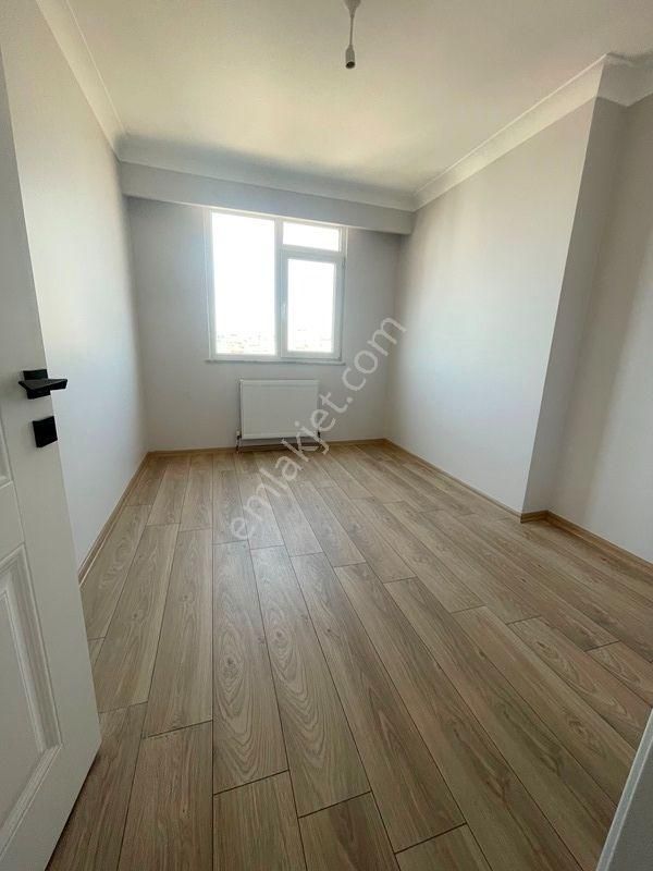 Mertcan Dan Adnan Kahveci Metroya Yürüme 3+1 İskanlı - Ebeveyn Banyolu - Görsel 13