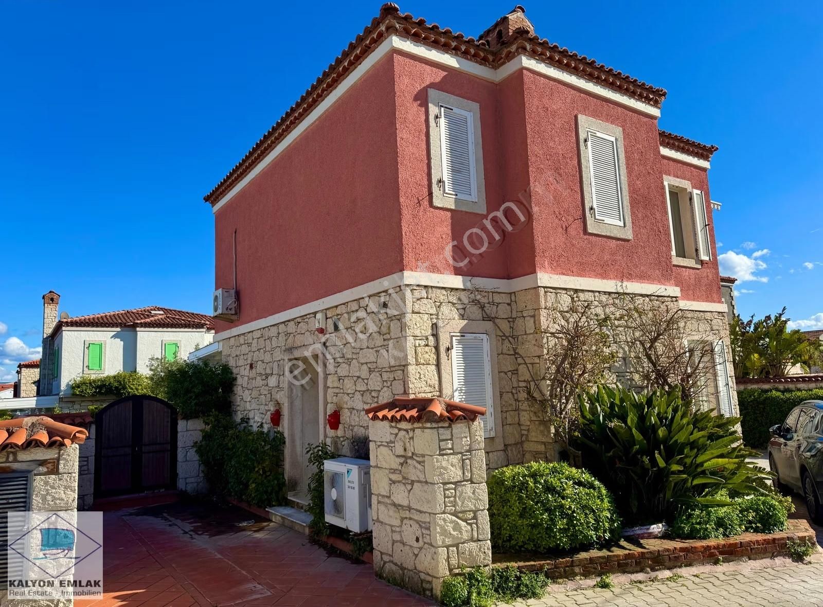 Kalyon'dan Alaçatı Köy İçi - Hacımemiş'te Müstakil Havuzlu Villa - Görsel 17