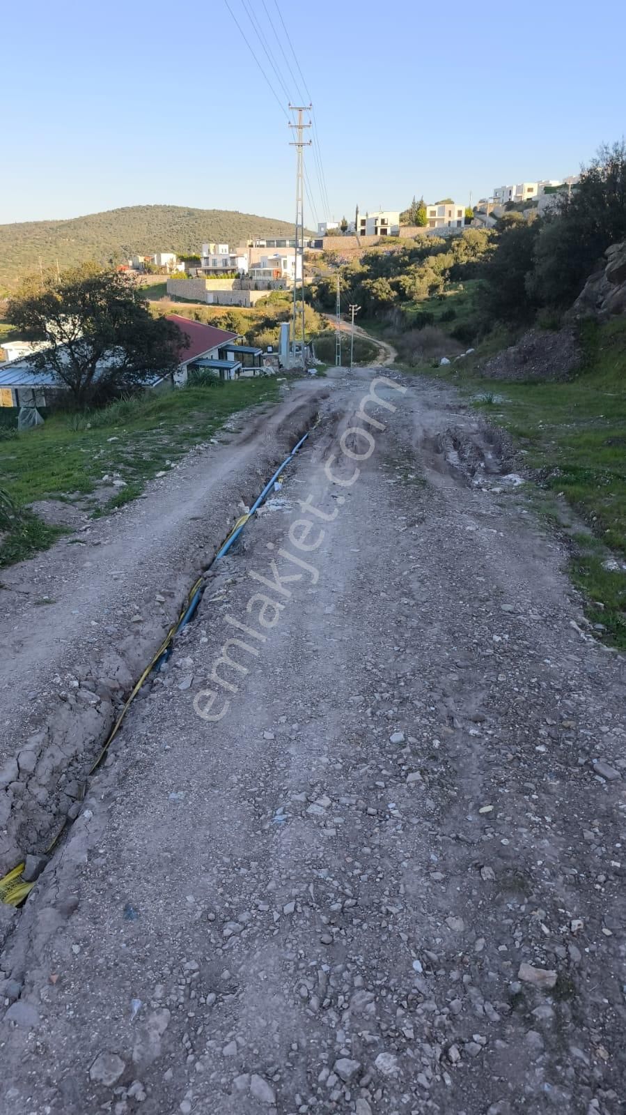Bodrum Milas Yolu Üzeri Göl Manzaralı İmarlı Arsa - Görsel 4