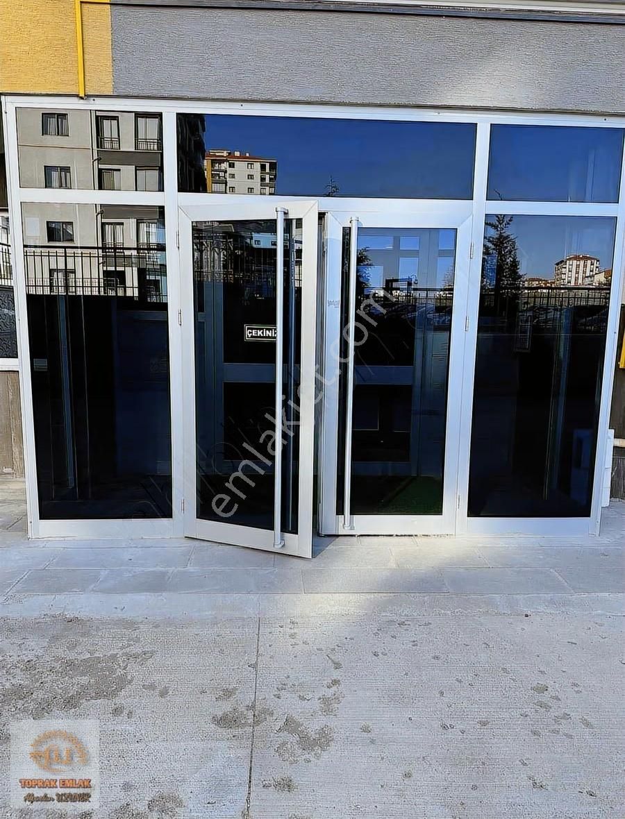 İstiklal Mahallesinde Satılık 3+1 Geniş Ve Konforlu Daire - Görsel 19