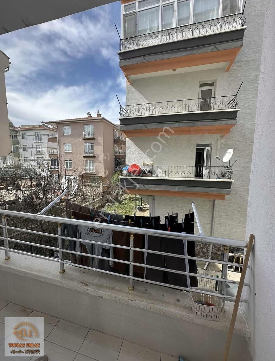 Şentepe Mahallesinde Geniş, Ferah 3+1 Satılık Daire - Görsel 11