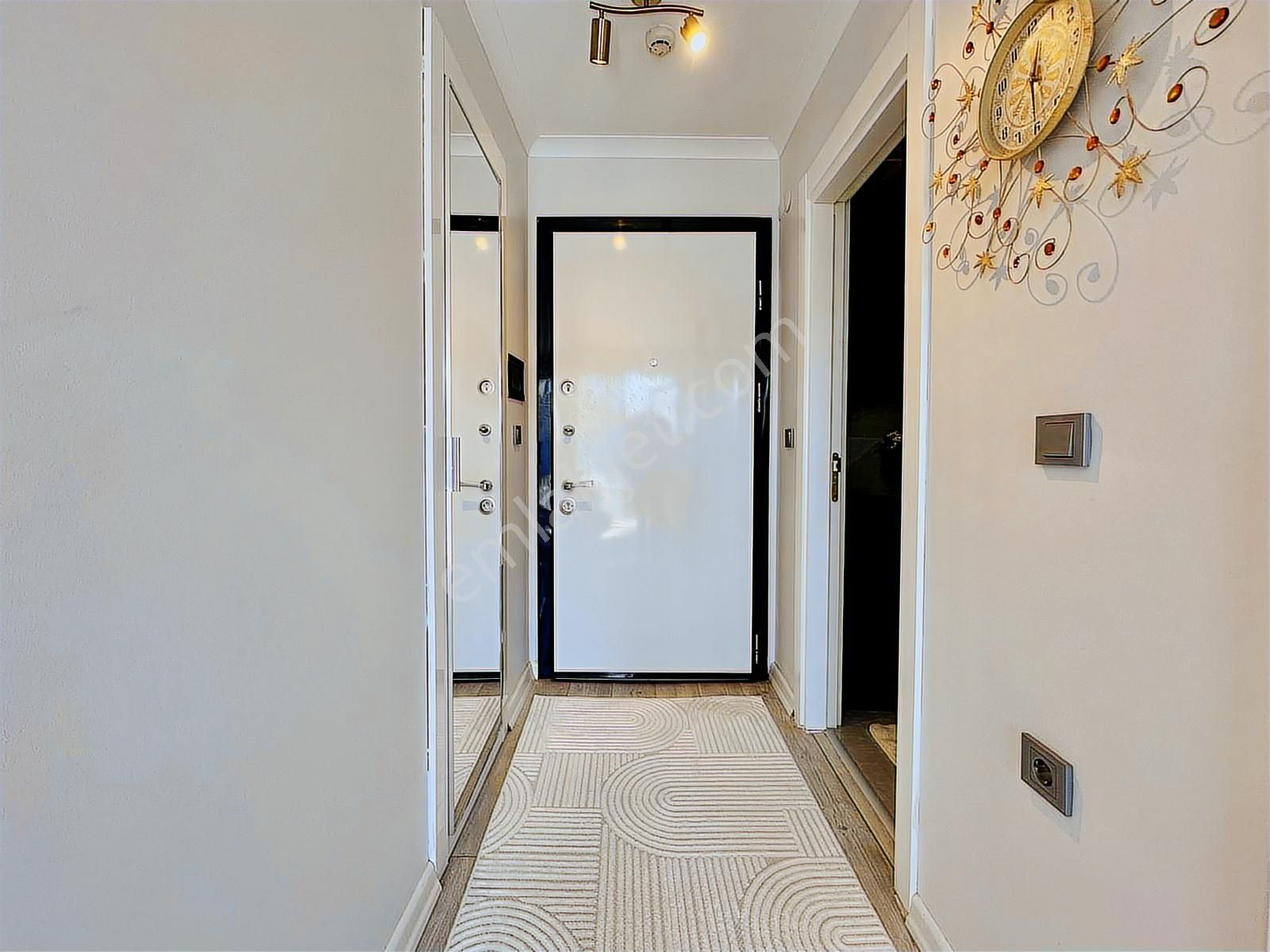 Redstone Castle Gala Batıkent E Tipi Eşyalı Satılık 1+1 - Görsel 35