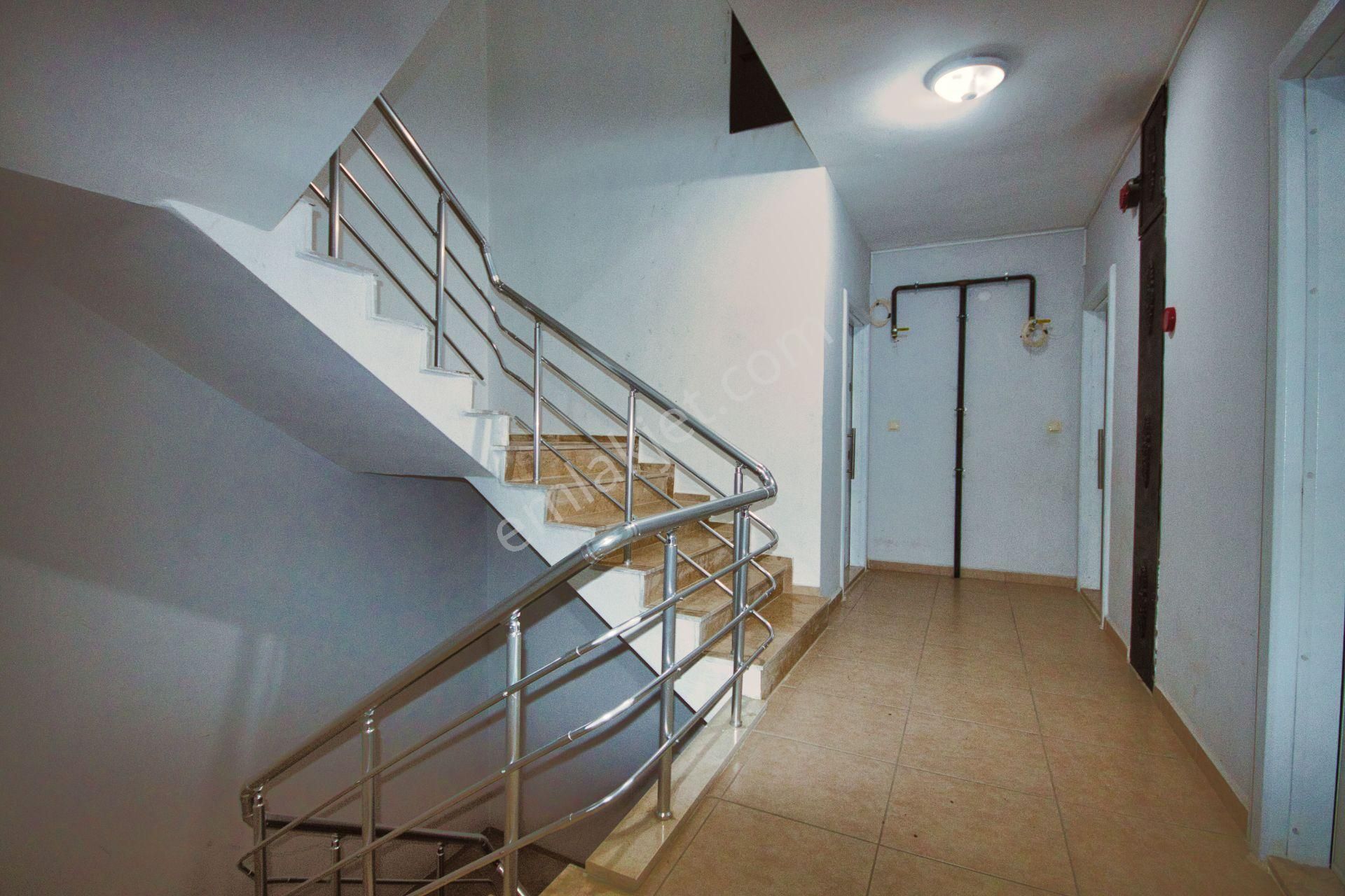 🛑🛑aktif'ten Akçay'da Satılık Harika Konumlu Full Kredili Asansörlü Ferah Ve Aydınlık 2+1 Daire - Görsel 28