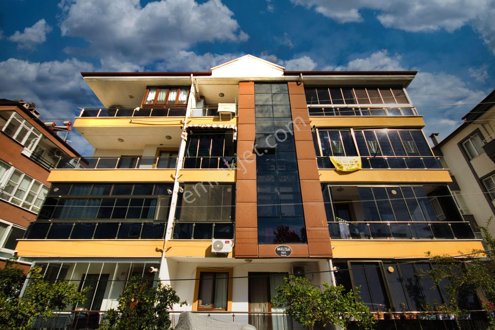 🛑🛑aktif'ten Akçay'da Satılık Harika Konumlu Full Kredili Asansörlü Ferah Ve Aydınlık 2+1 Daire