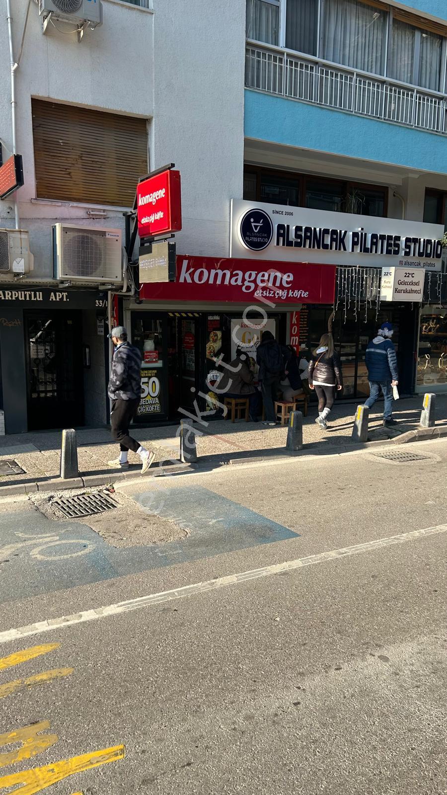 Alsancak Talatpaşa Bulvarında Devren Kiralık Çiğ Köfte Dükkanı - Görsel 7