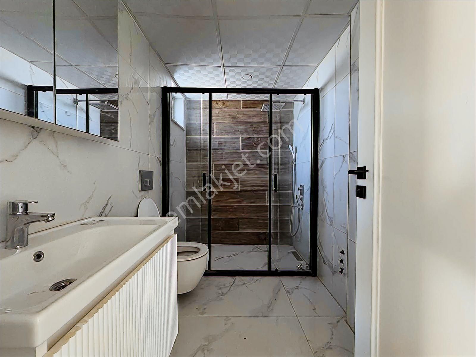 Uğur Kurtulmuş'tan Oturuma Hazır Arakat 2+1 Daire - Görsel 10