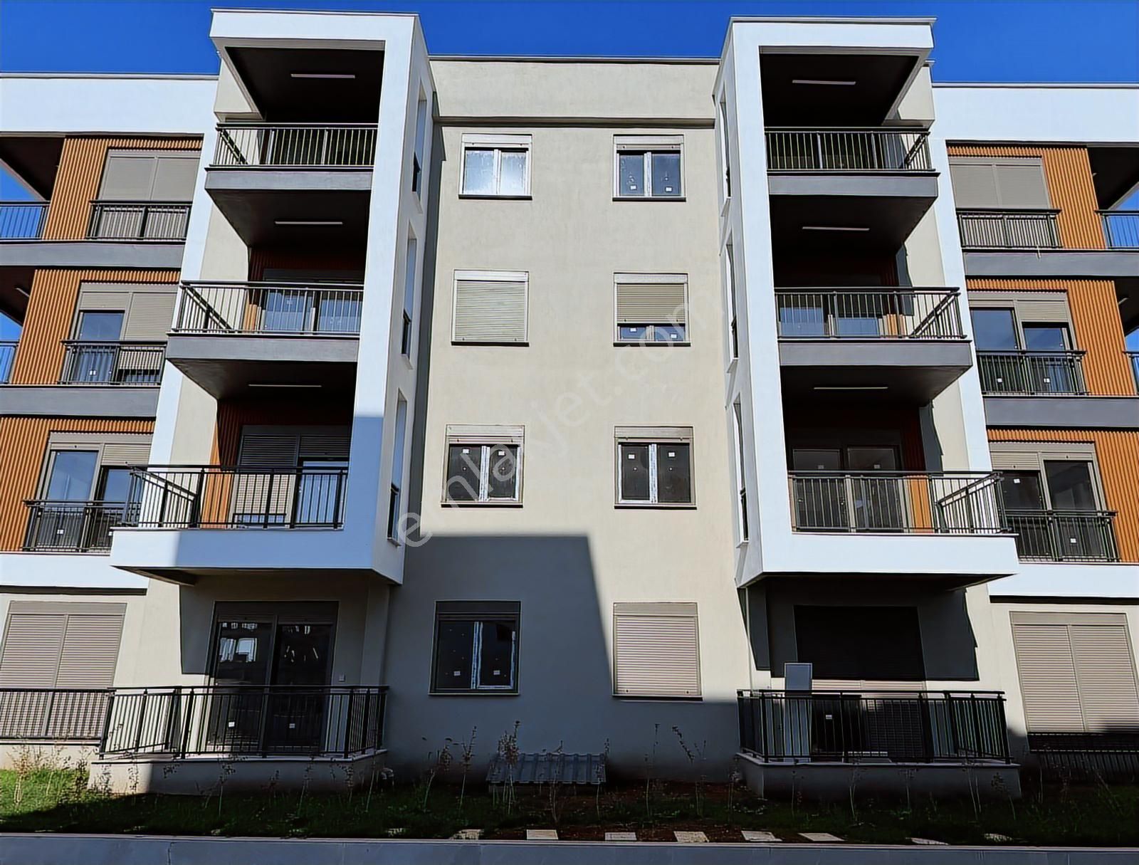 Uğur Kurtulmuş'tan Oturuma Hazır Arakat 2+1 Daire - Görsel 11