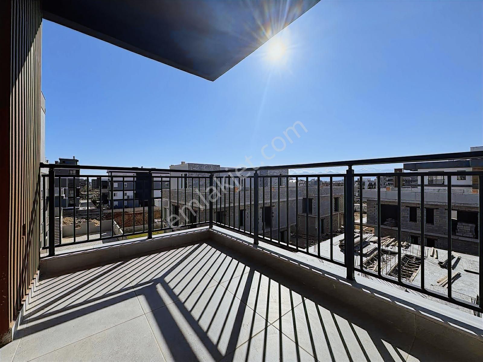 Uğur Kurtulmuş'tan Oturuma Hazır Arakat 2+1 Daire - Görsel 21