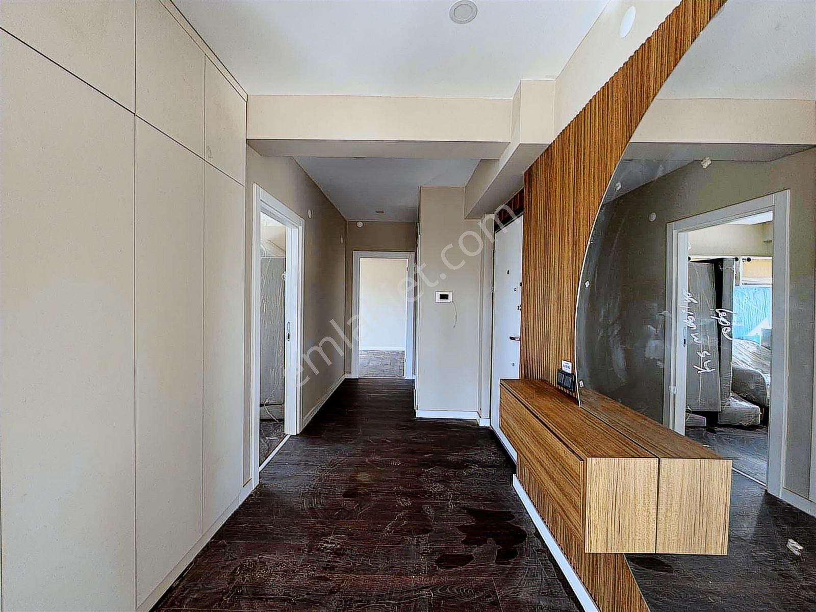 Uğur Kurtulmuş'tan Oturuma Hazır Arakat 2+1 Daire - Görsel 12