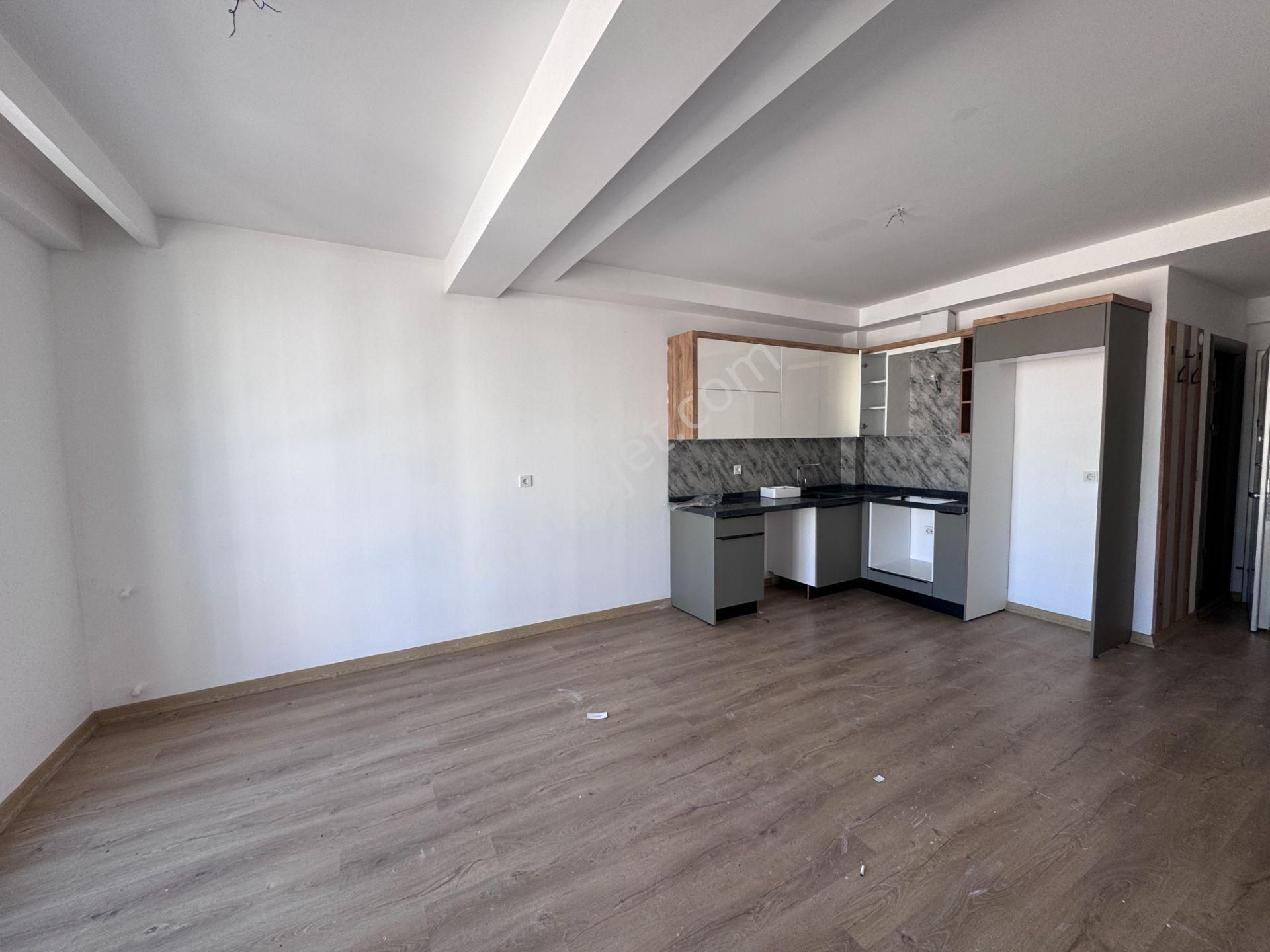 Değirmendere Bemka Paradise'ta Havuzlu Güvenlikli Sitede 1+1 - Görsel 8