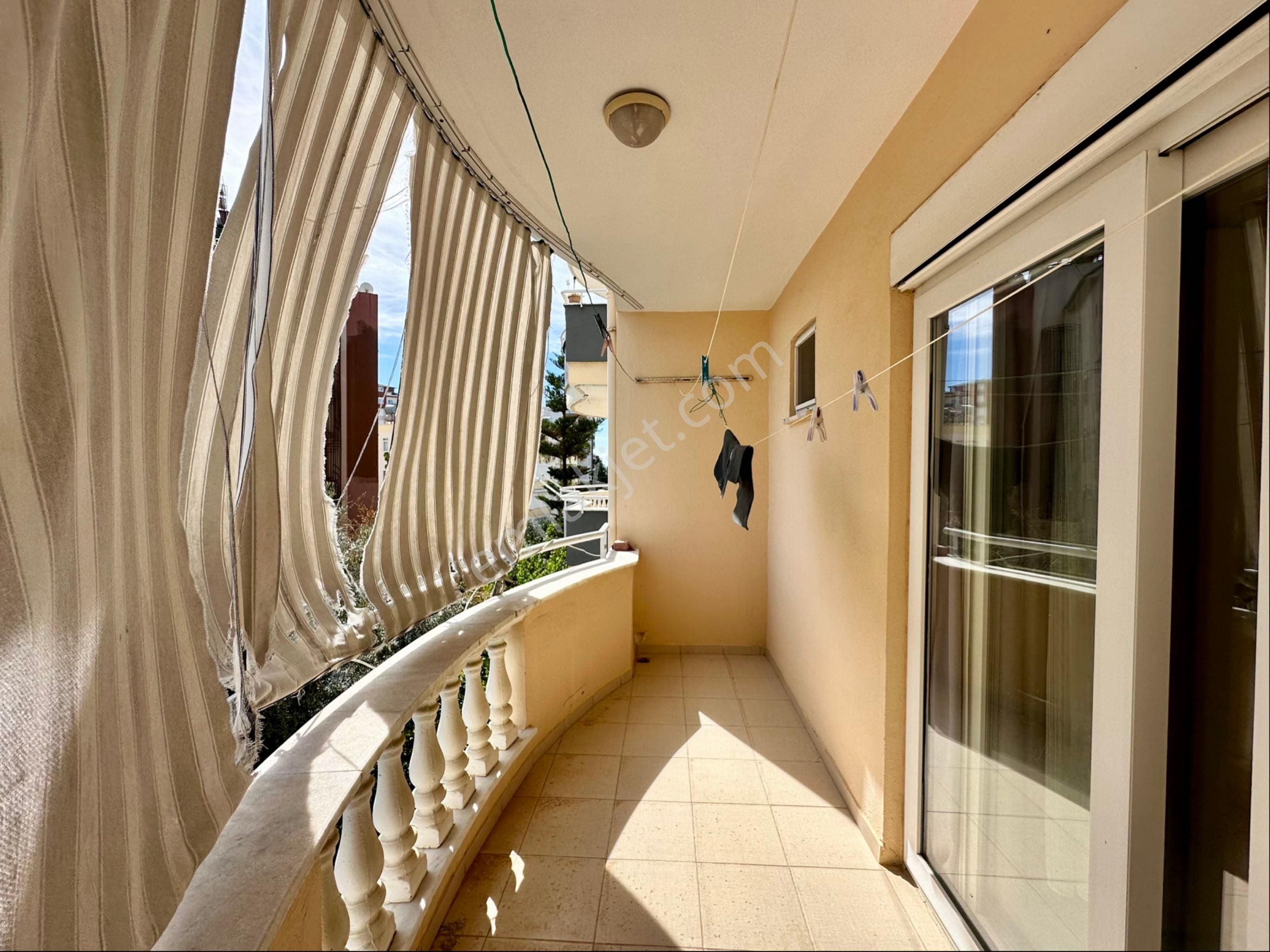 Avsallarda Satılık Merkezi Konumda 2+1 Amerikan Mutfak Geniş Daire - Görsel 4