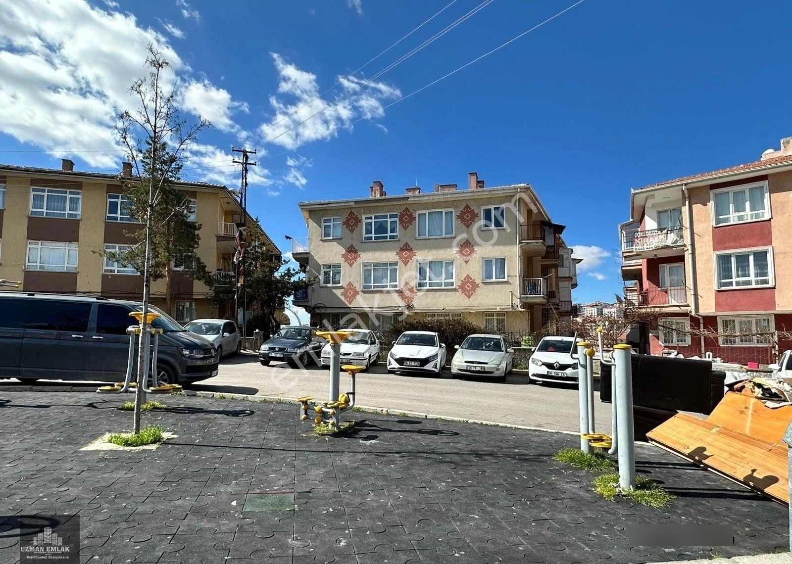 Uzman Emlak'tan 19 Mayıs Mh.de Yapılı Bahçe Katı 3+1 Daire - Görsel 18