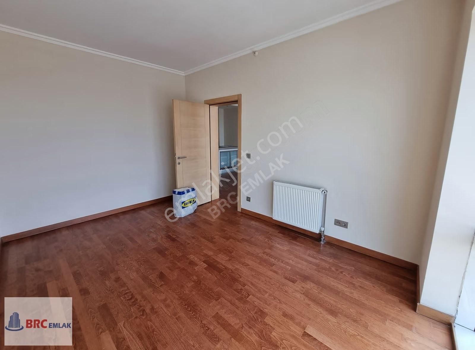 Halkalı Divan Residence Deniz Göl Manzaral Tadilatlı Bakımlı 1+1 - Görsel 17