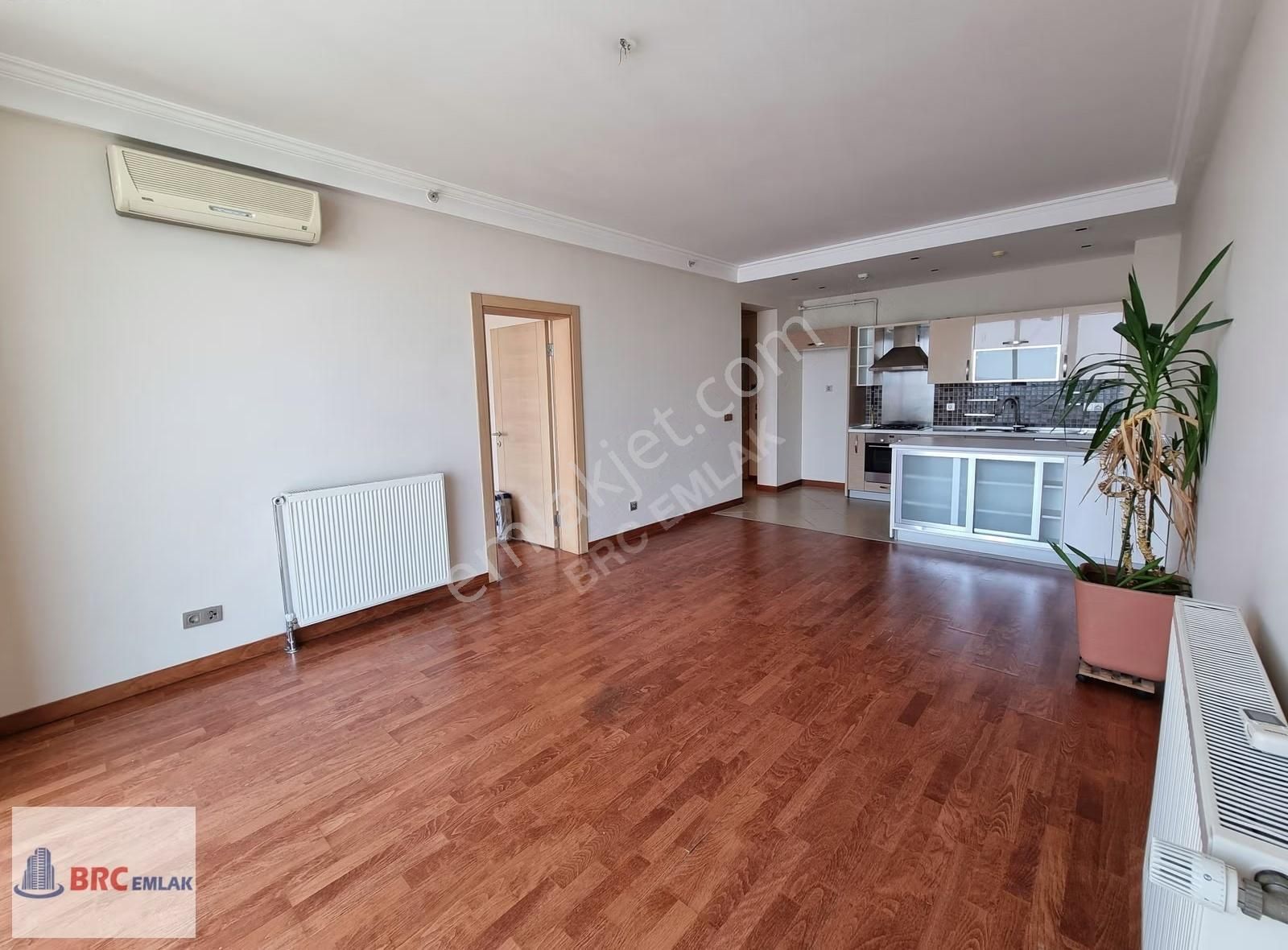 Halkalı Divan Residence Deniz Göl Manzaral Tadilatlı Bakımlı 1+1 - Görsel 16