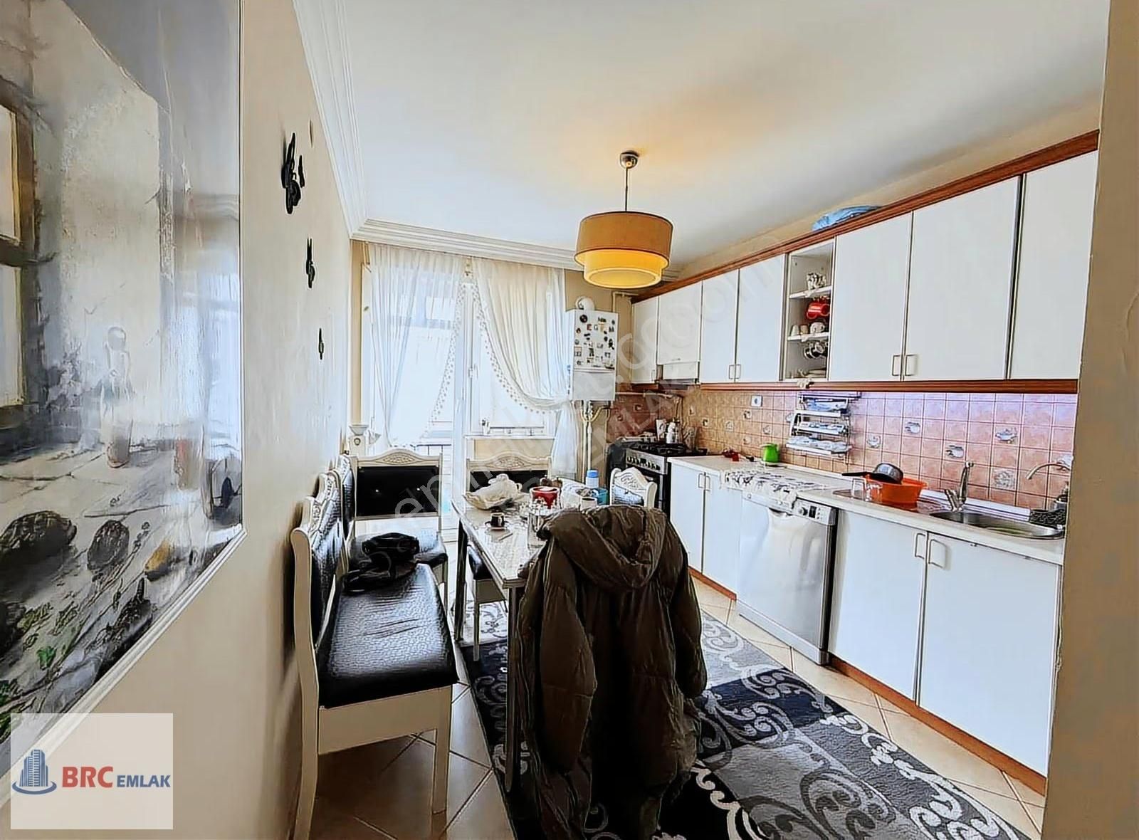 Büyükçekmece'de Satılık 3+1 Daire: Sahile Yakın, Site İçinde - Görsel 27