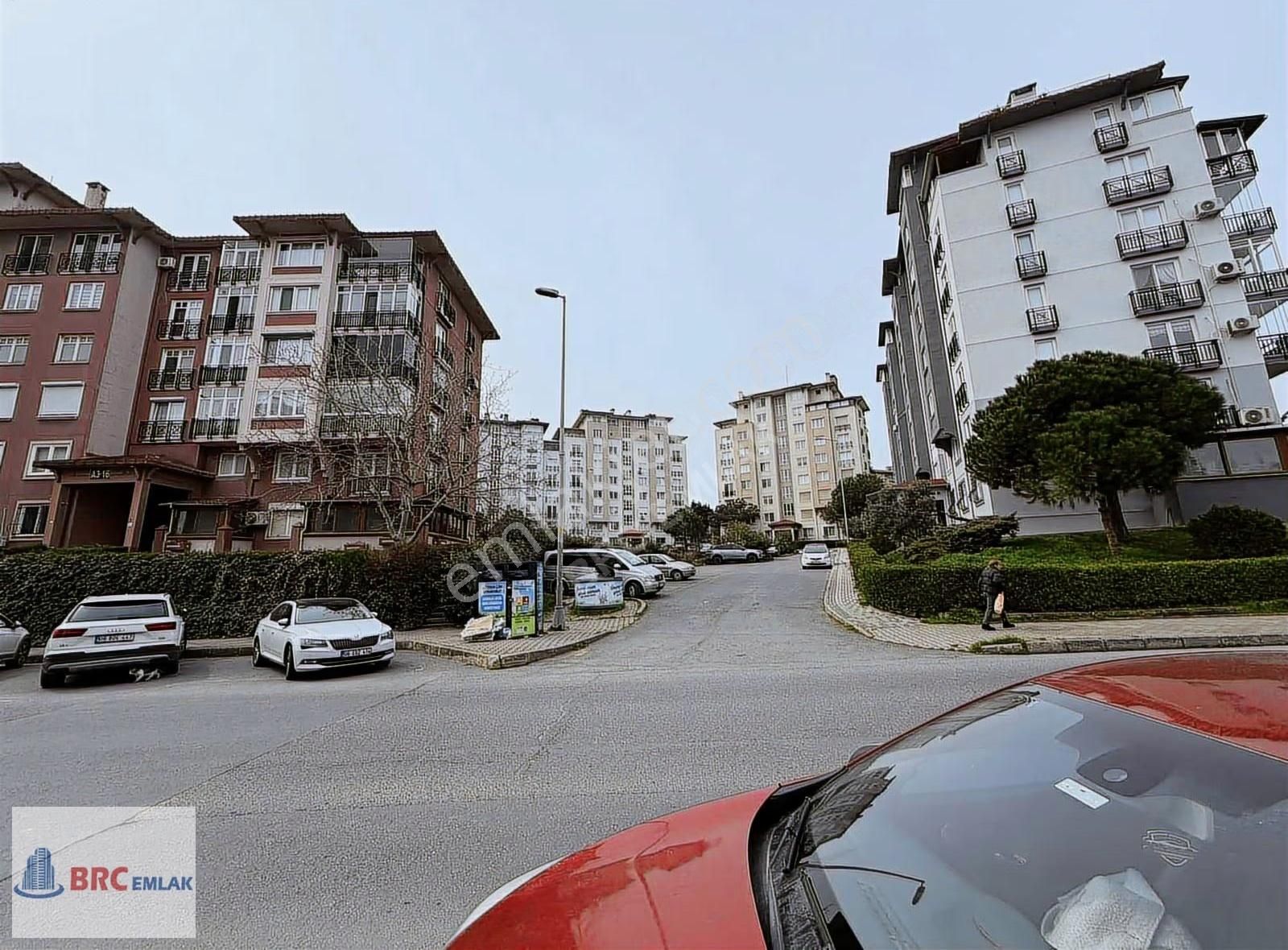 Büyükçekmece'de Satılık 3+1 Daire: Sahile Yakın, Site İçinde - Görsel 24