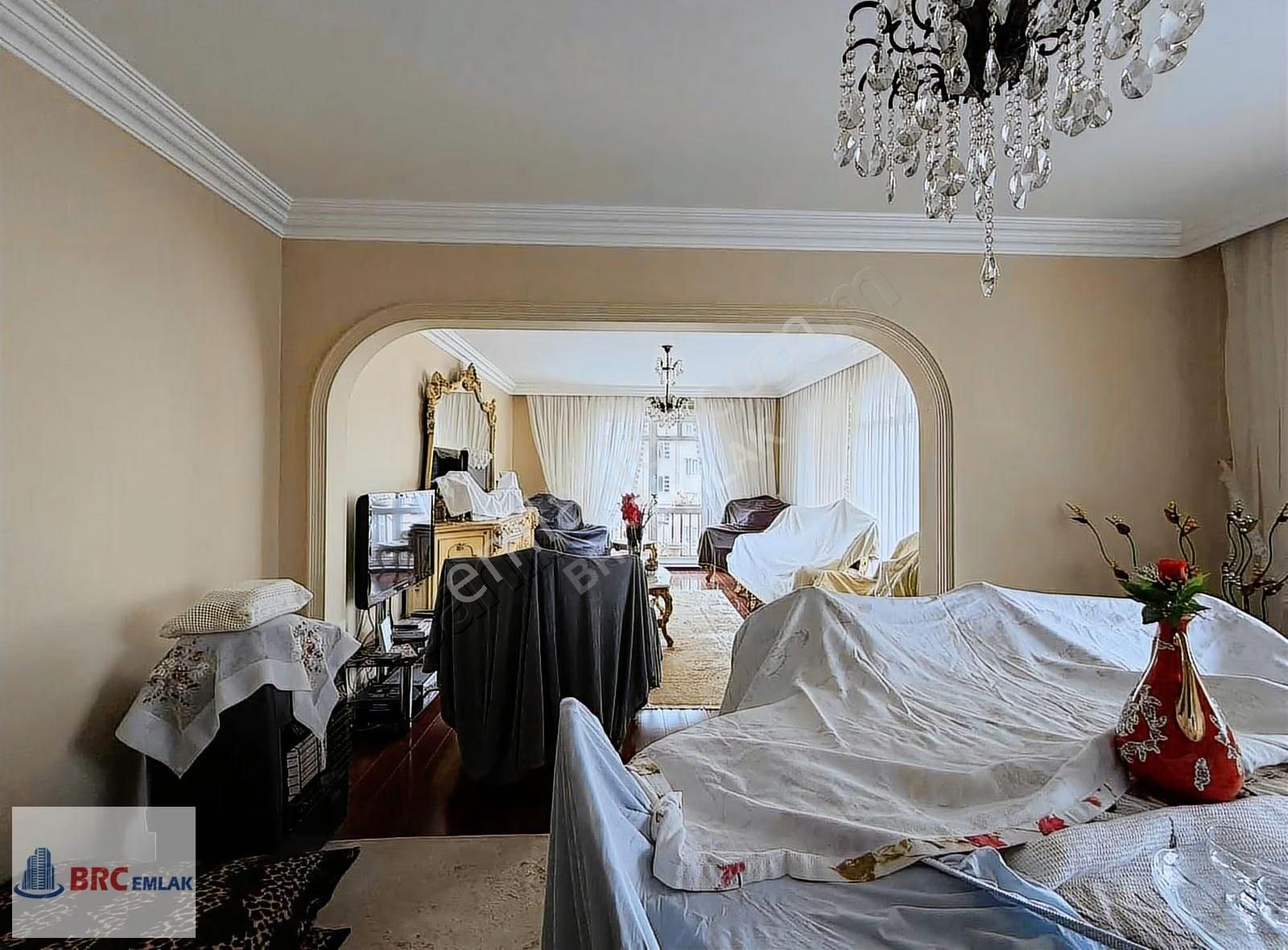 Büyükçekmece'de Satılık 3+1 Daire: Sahile Yakın, Site İçinde - Görsel 32