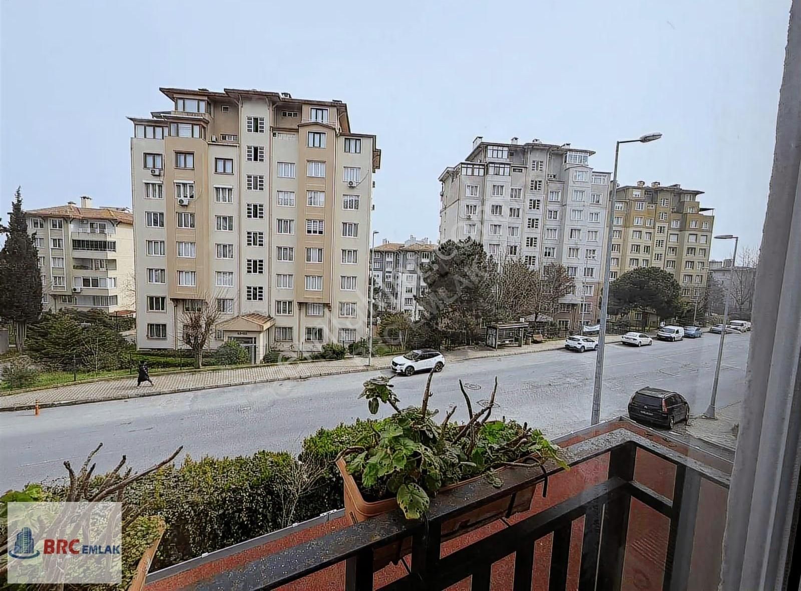 Büyükçekmece'de Satılık 3+1 Daire: Sahile Yakın, Site İçinde - Görsel 35