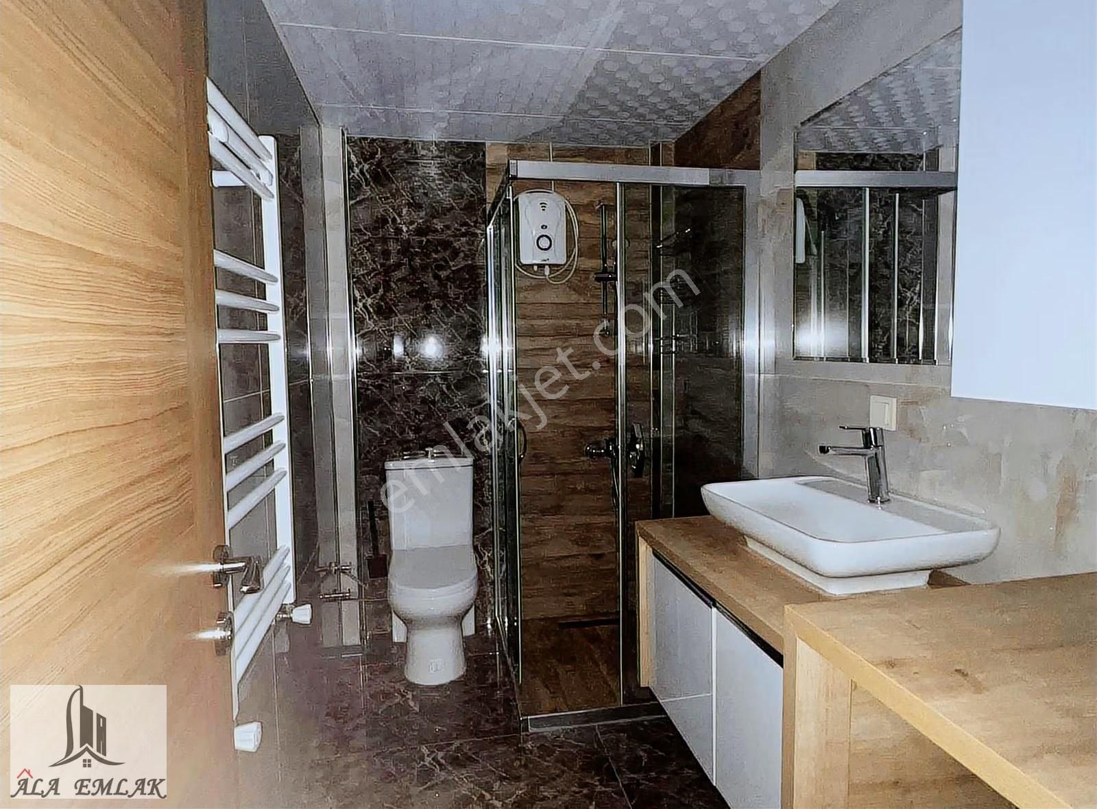 Üçyol Yakını 2+1 5 Yıllık Binada Satılık Daire - Görsel 3