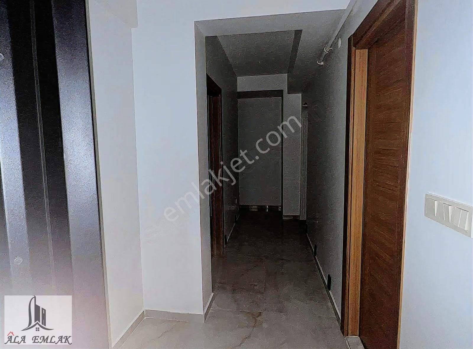 Üçyol Yakını 2+1 5 Yıllık Binada Satılık Daire - Görsel 20