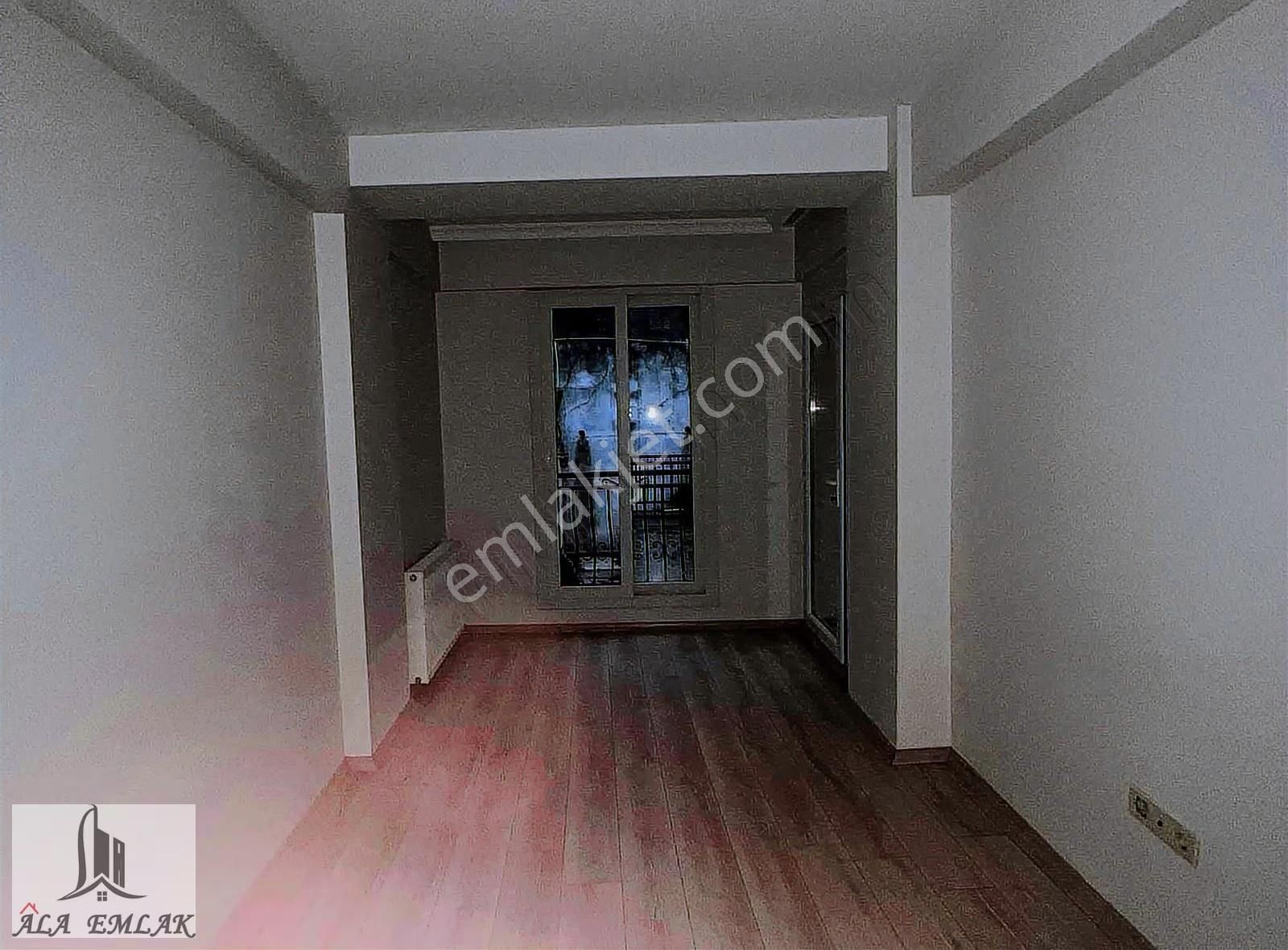 Üçyol Yakını 2+1 5 Yıllık Binada Satılık Daire - Görsel 5