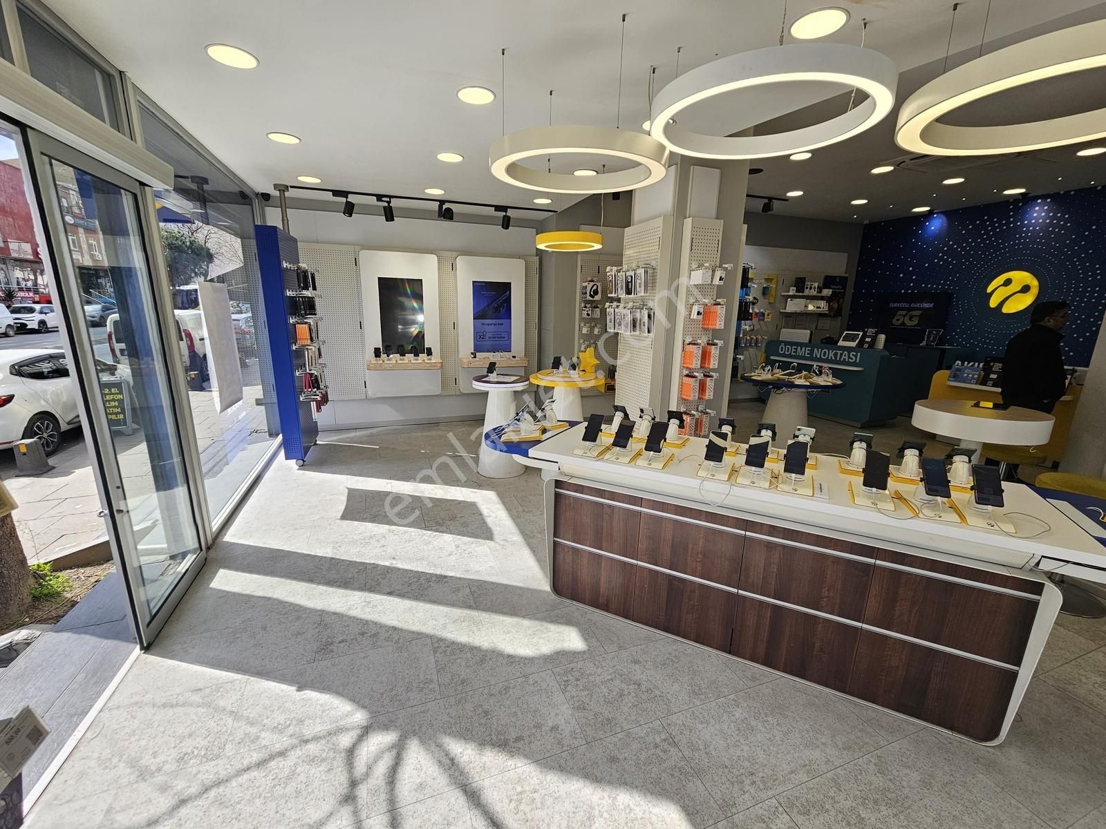 Ataşehir Örnek Mh. Cahar Duduyev Cd. Üzeri 200m2 Köşebaşı Dükkan - Görsel 21