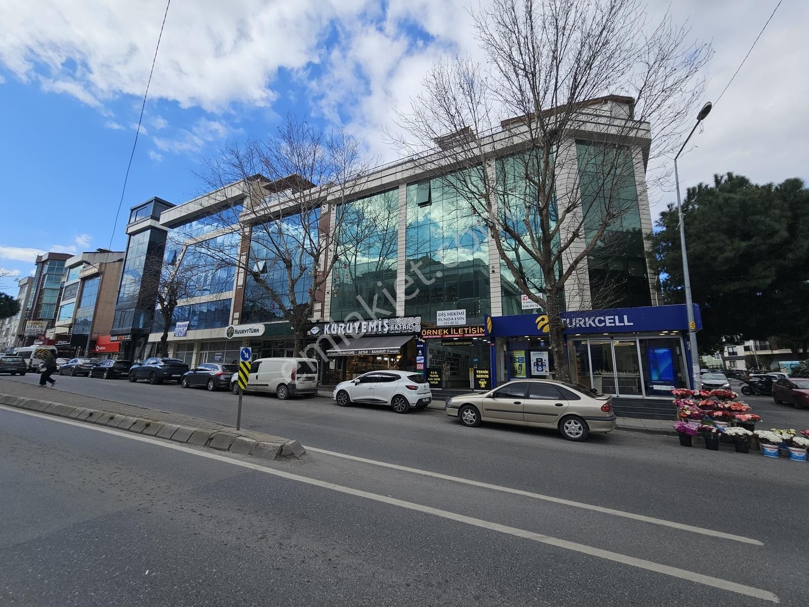 Ataşehir Örnek Mh. Cahar Duduyev Cd. Üzeri 200m2 Köşebaşı Dükkan - Görsel 20