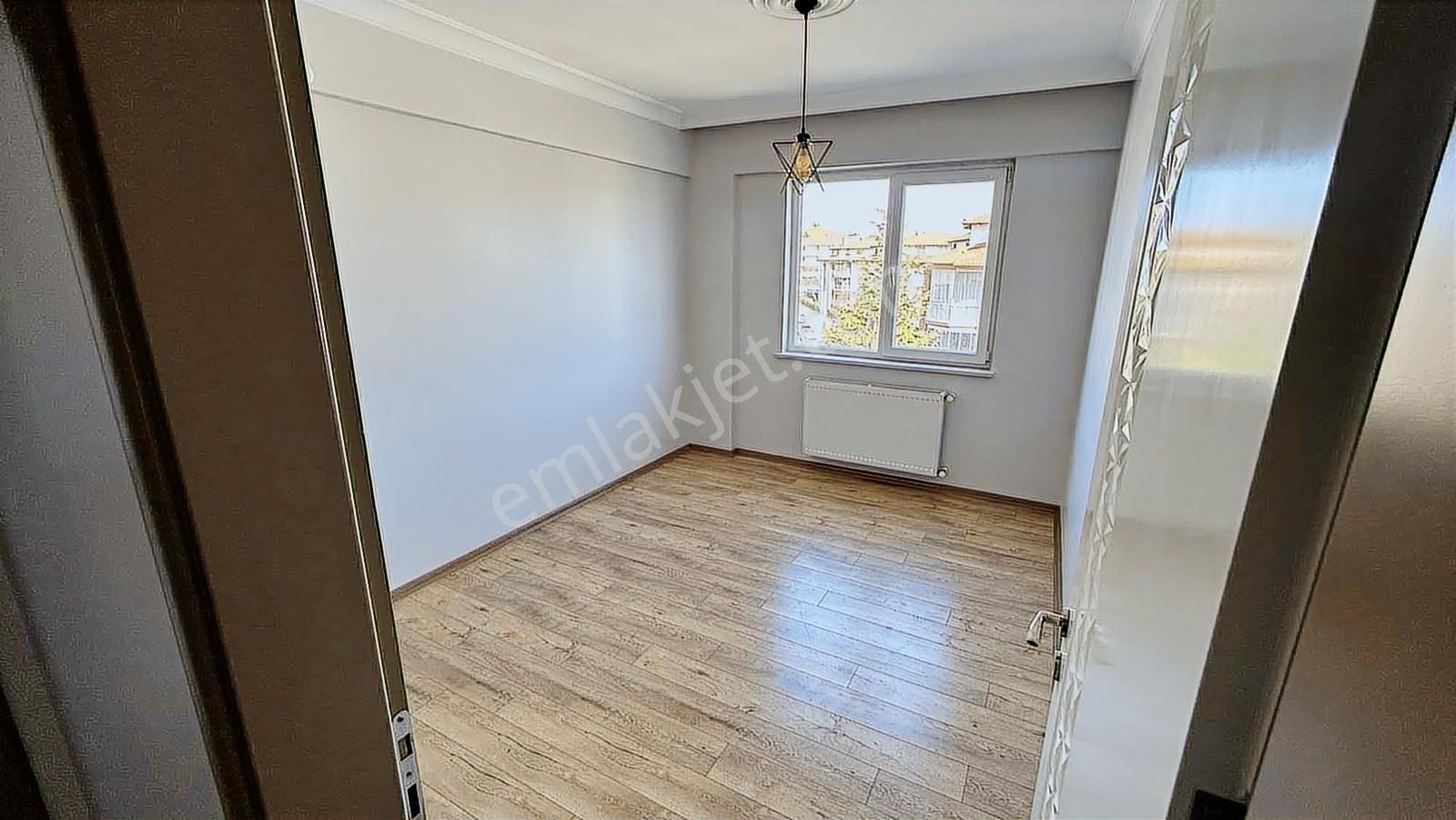 Gençler Gayrimenkul'den Kiralık 3+1 Arakat Site İçi Sıfır Boyalı - Görsel 2