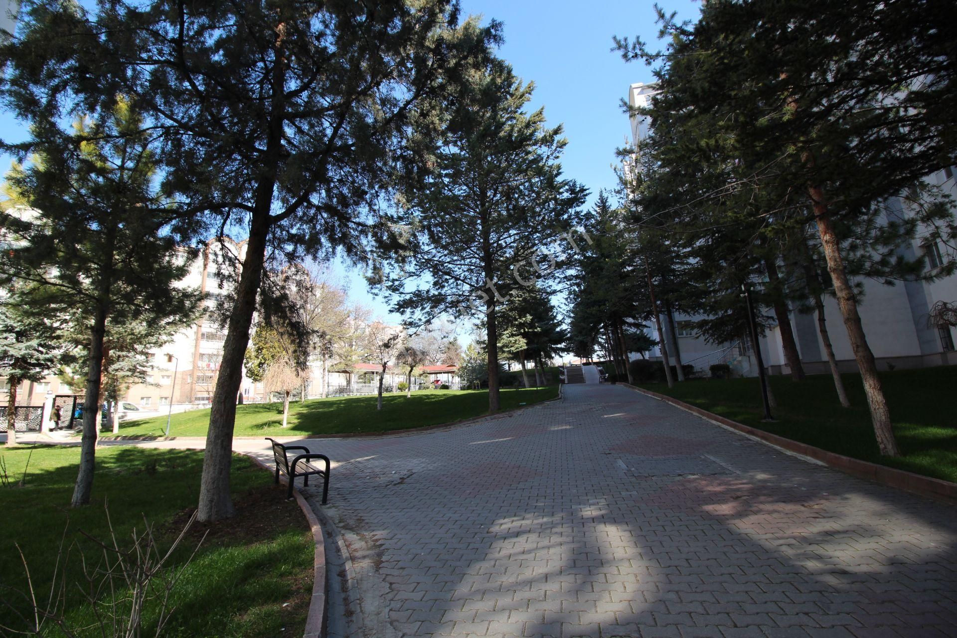 Emre Emlak'tan Asansörlü Site İçi Oğuzlar Mahallesinde 3+1 Satılık Daire - Görsel 34