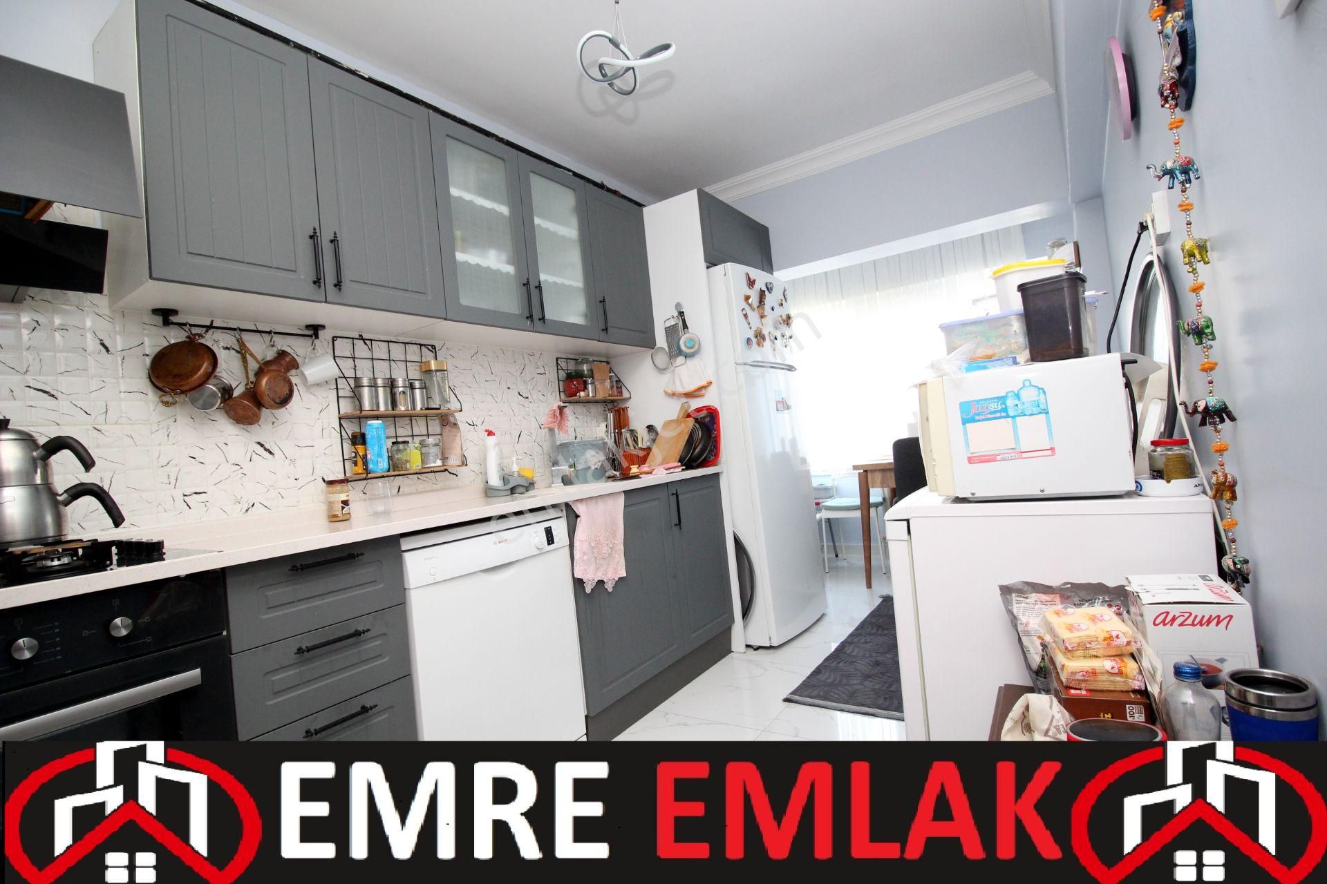 Emre Emlak'tan Asansörlü Site İçi Oğuzlar Mahallesinde 3+1 Satılık Daire