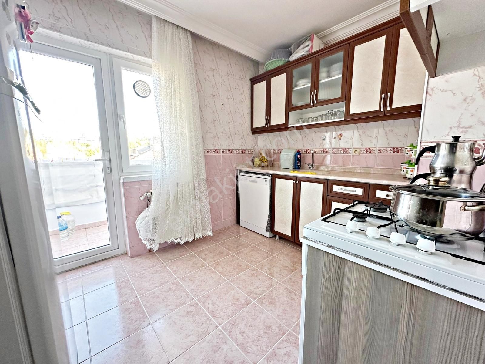 Han Gayrimenkulden Okul Yanı 3+1 Satılık Daire - Görsel 5